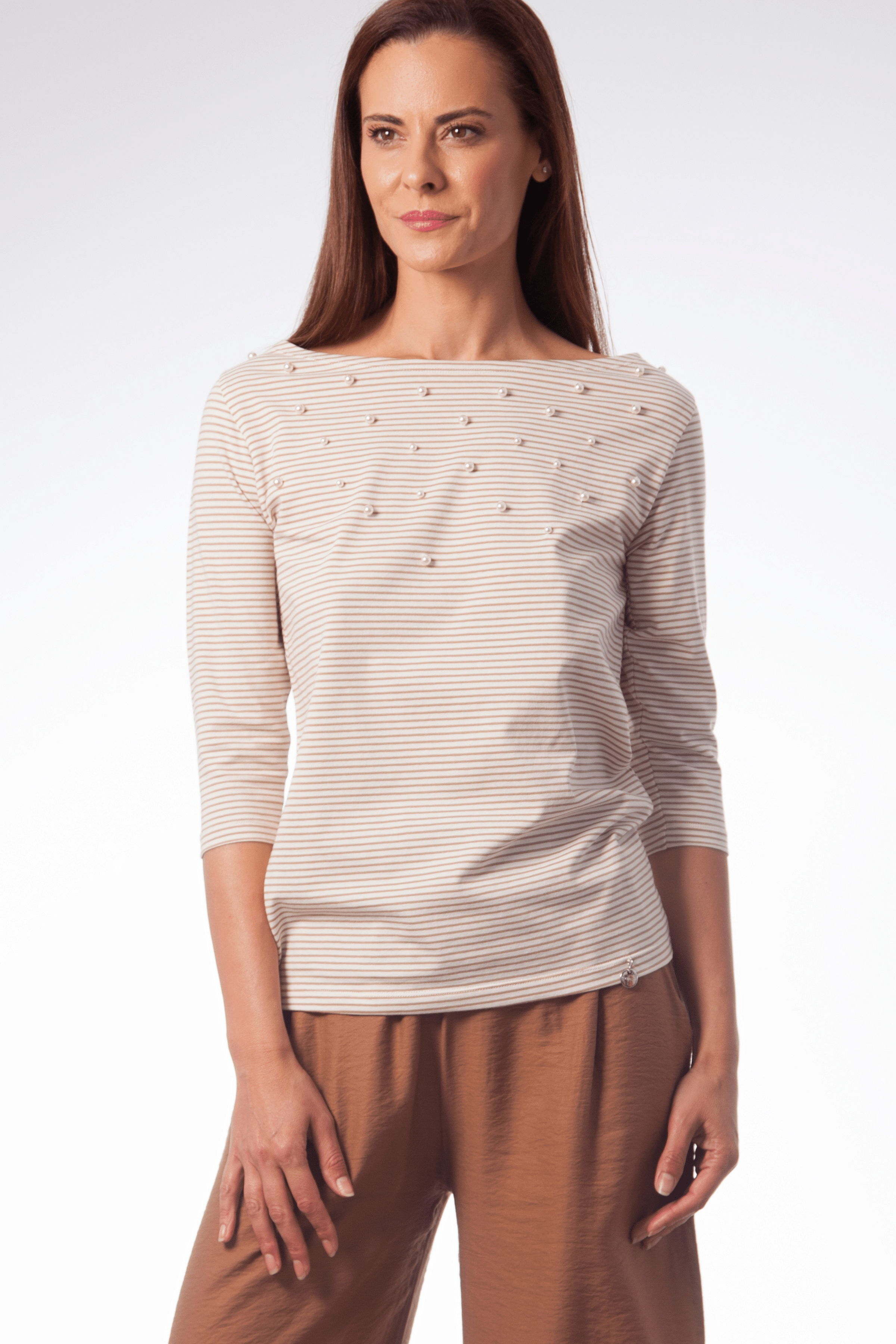 Camiseta rayas beige detalle perlas en delantero Lolitas&L - lolitasyl.com
