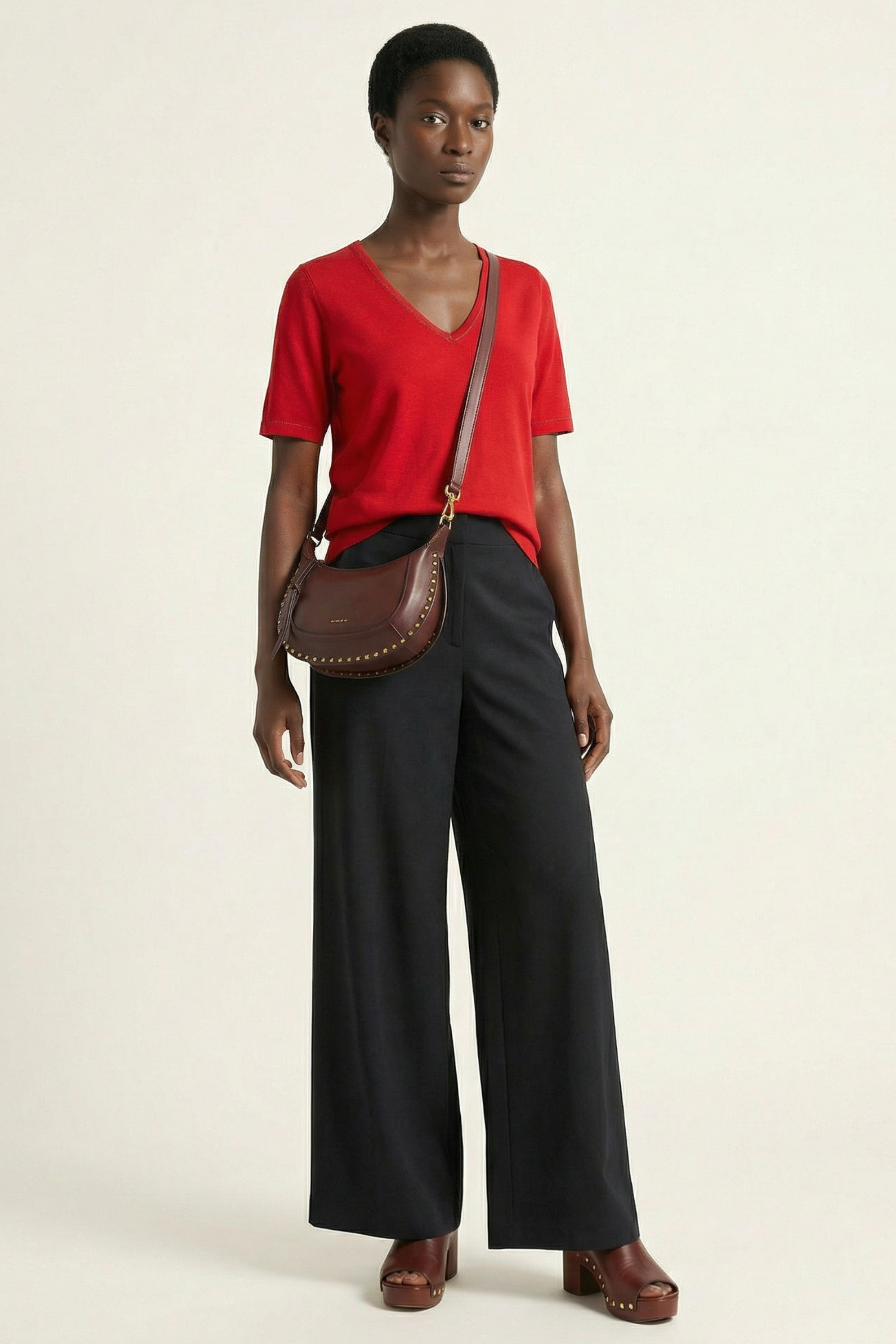 Camiseta roja escote enuve con strass Lolitas&L