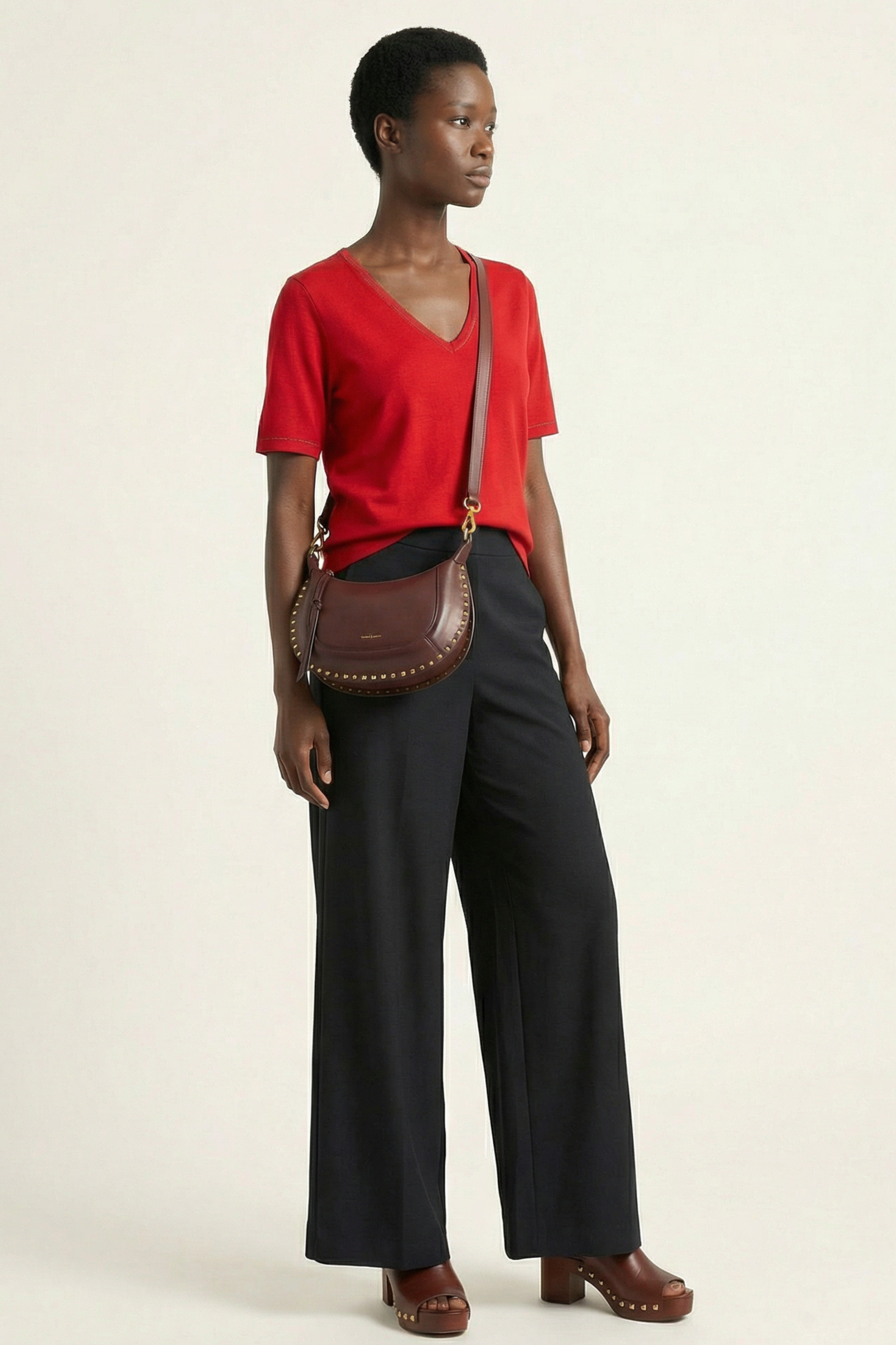 Camiseta roja escote enuve con strass Lolitas&L