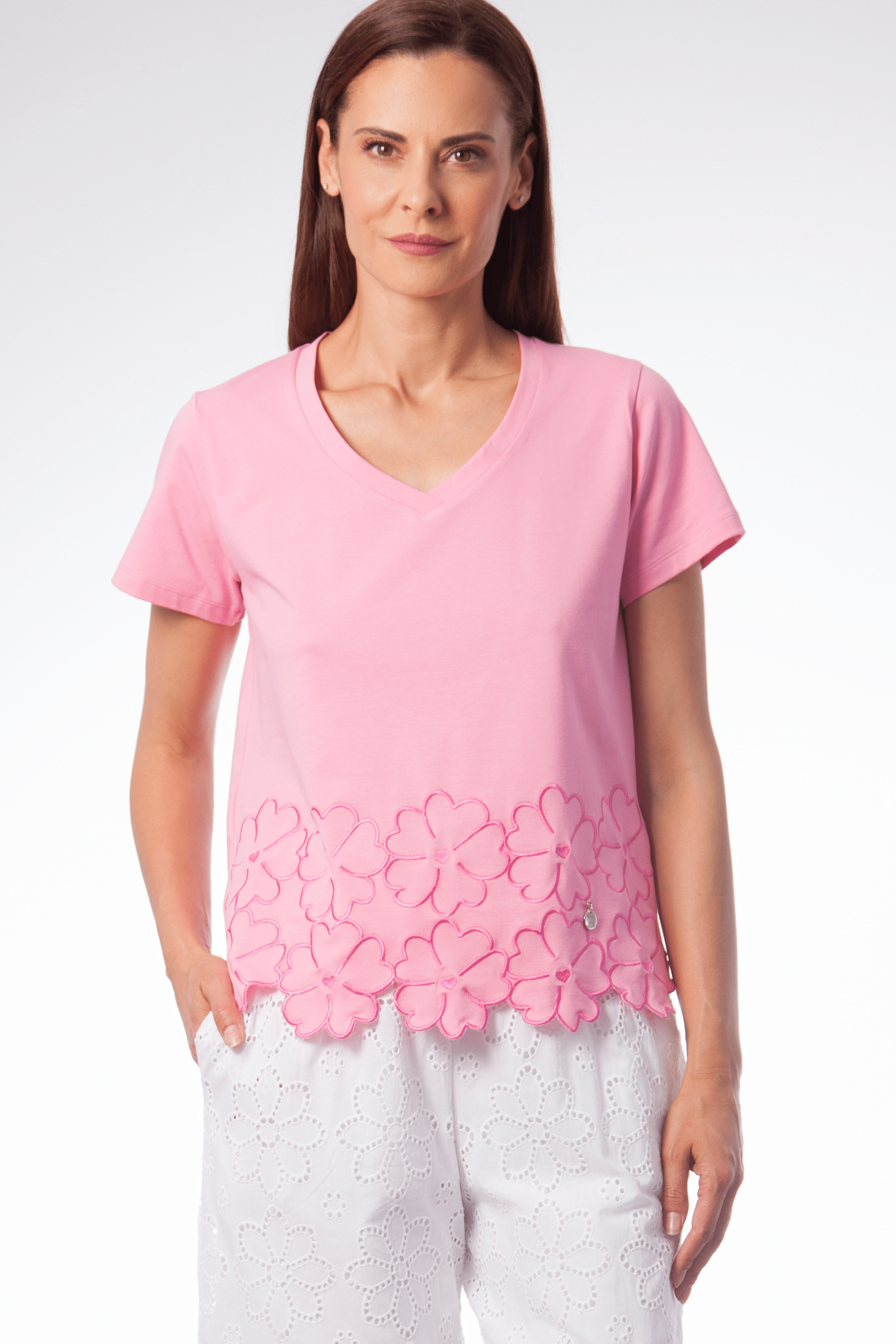 Camiseta rosa bordado flores al tono manga corta Lolitas&L - lolitasyl.com