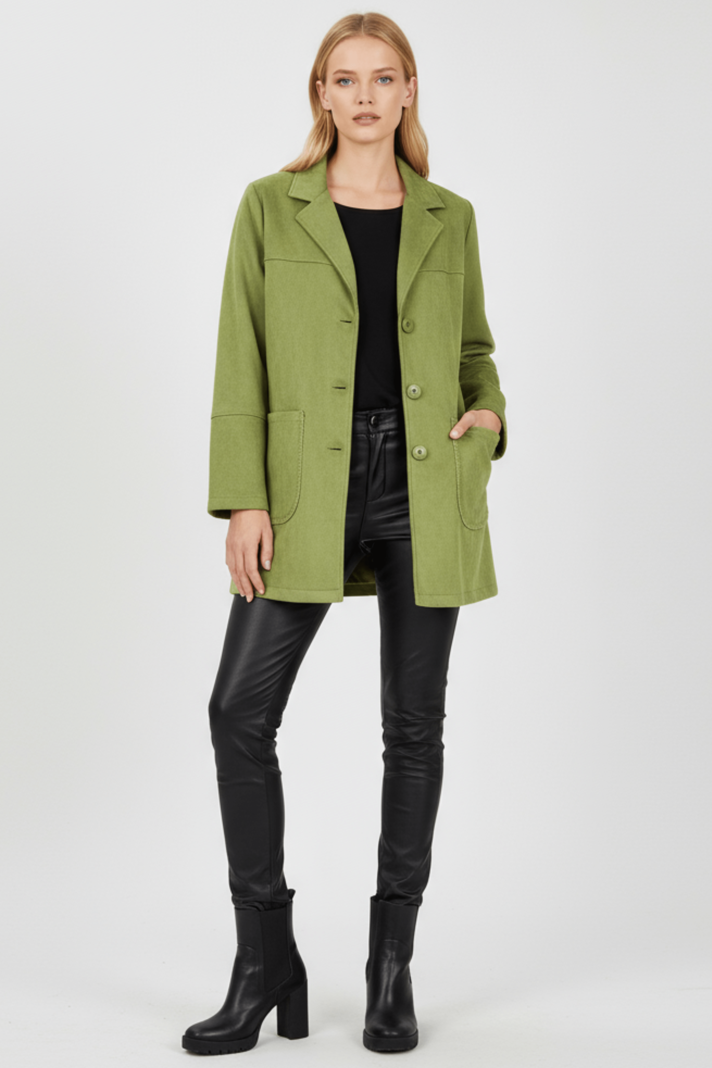 Chaqueta verde antelina larga con botones forrados Lolitas&L - lolitasyl.com