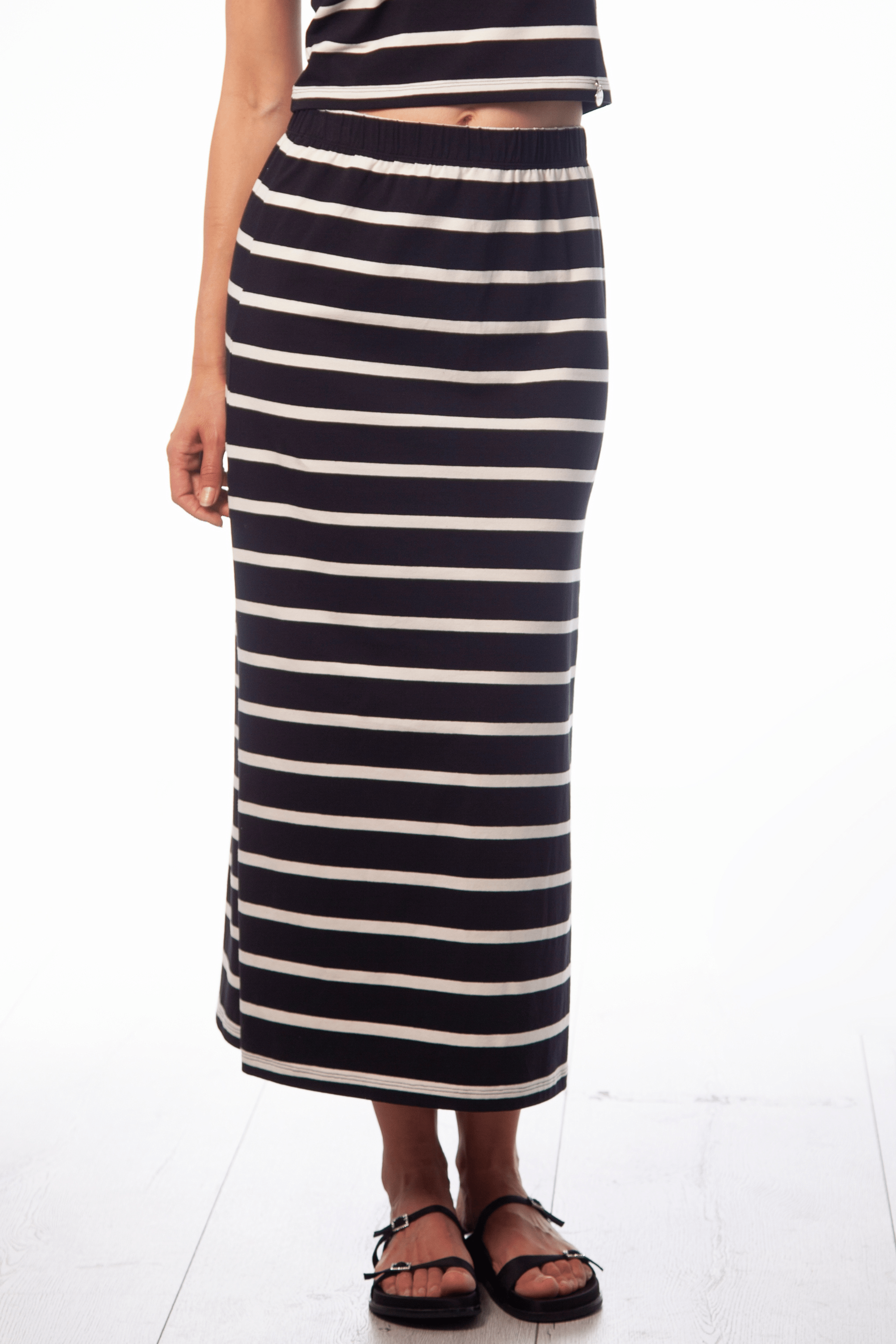 Conjunto de rayas camiseta tirantes con falda Lolitas&L - lolitasyl.com