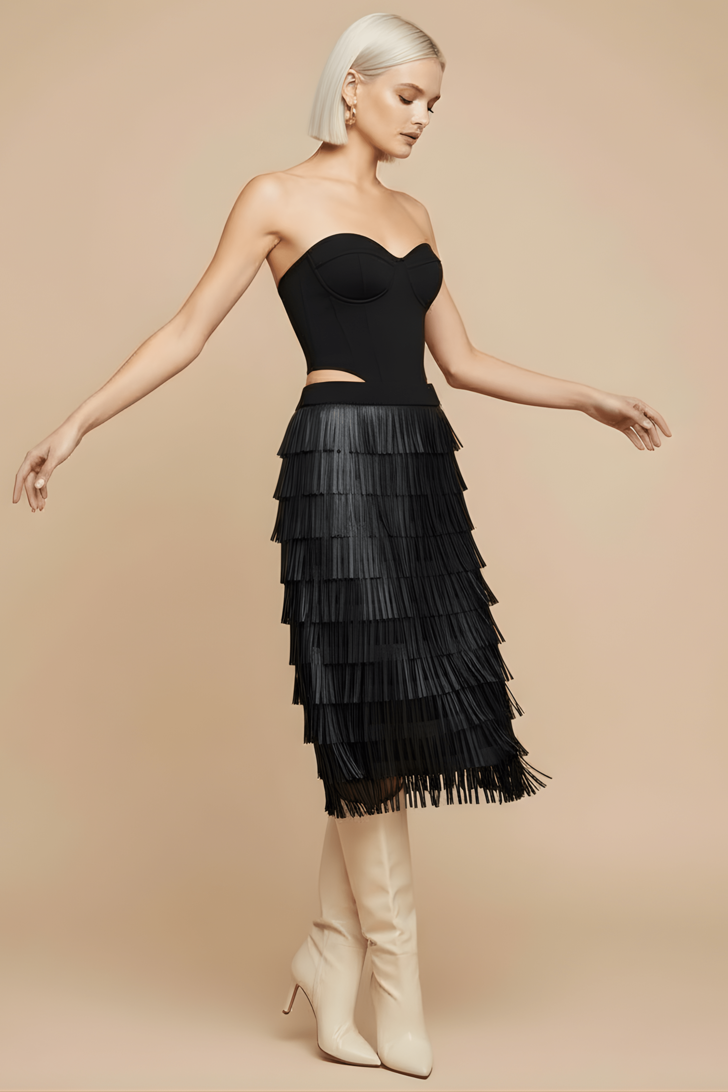 Falda de flecos negra en polipiel Lolitas&L - lolitasyl.com