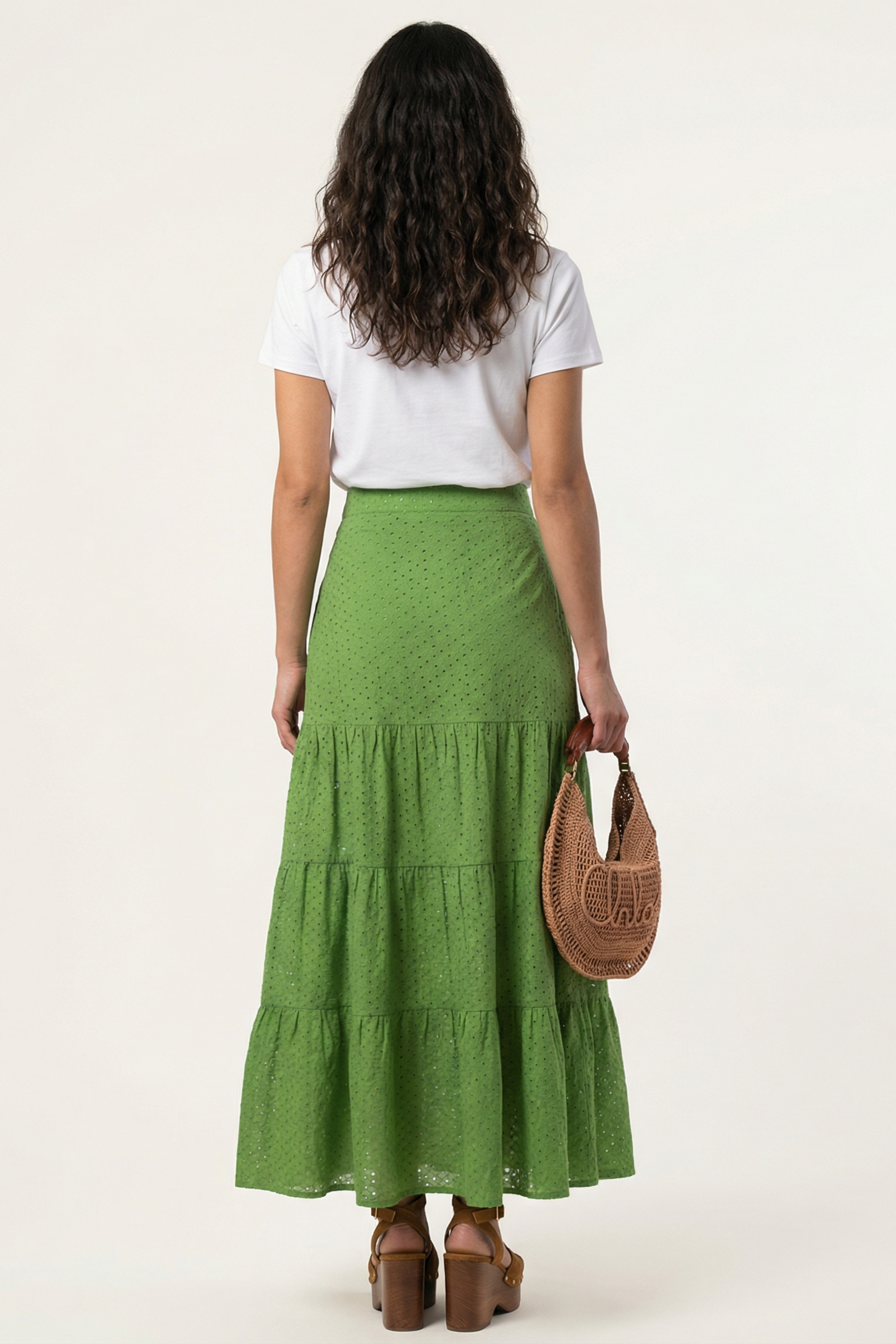 Falda larga verde en bordado ingles con cortes Lolitas&L