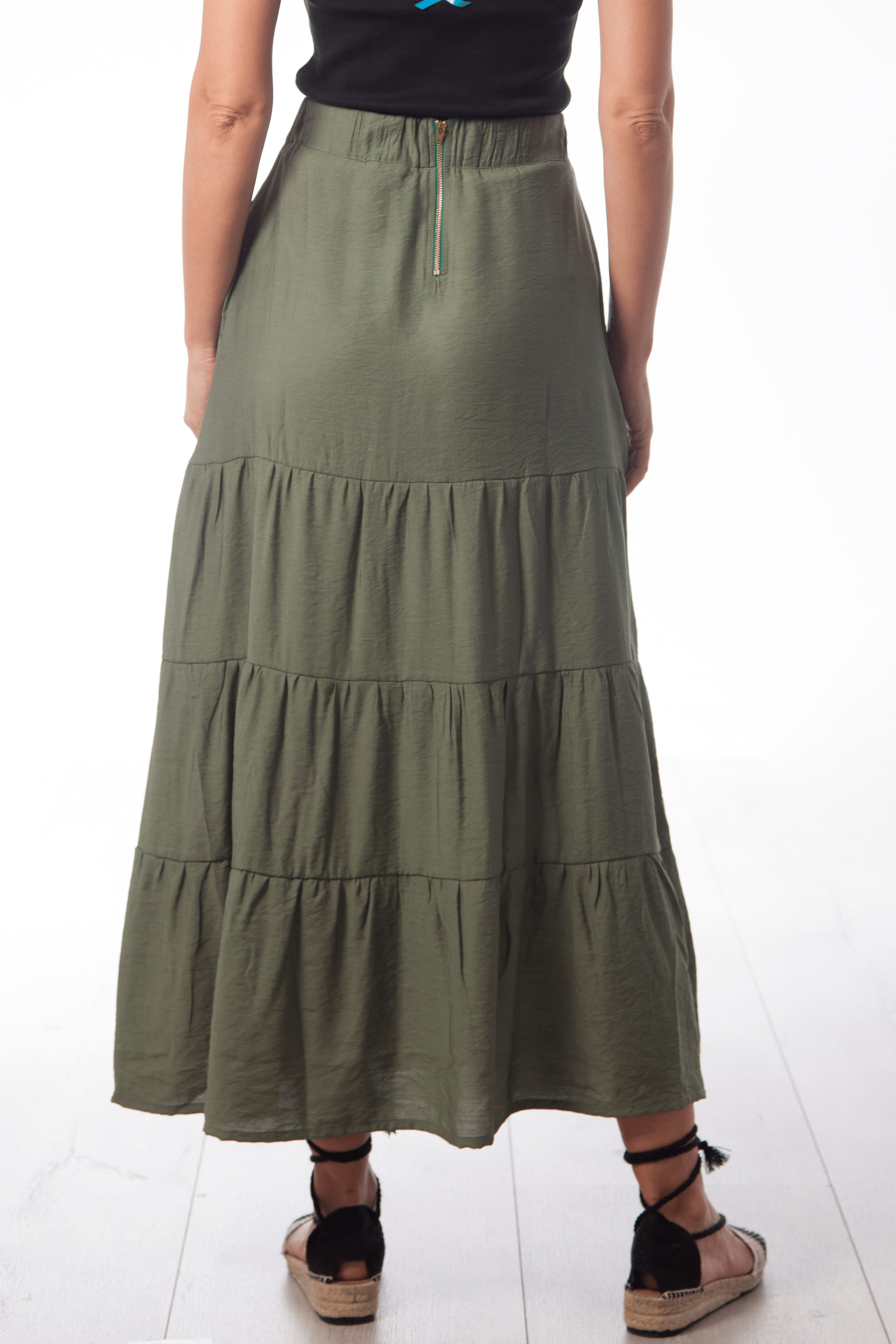 Falda larga verde militar con fruncidos Lolitas&L - lolitasyl.com