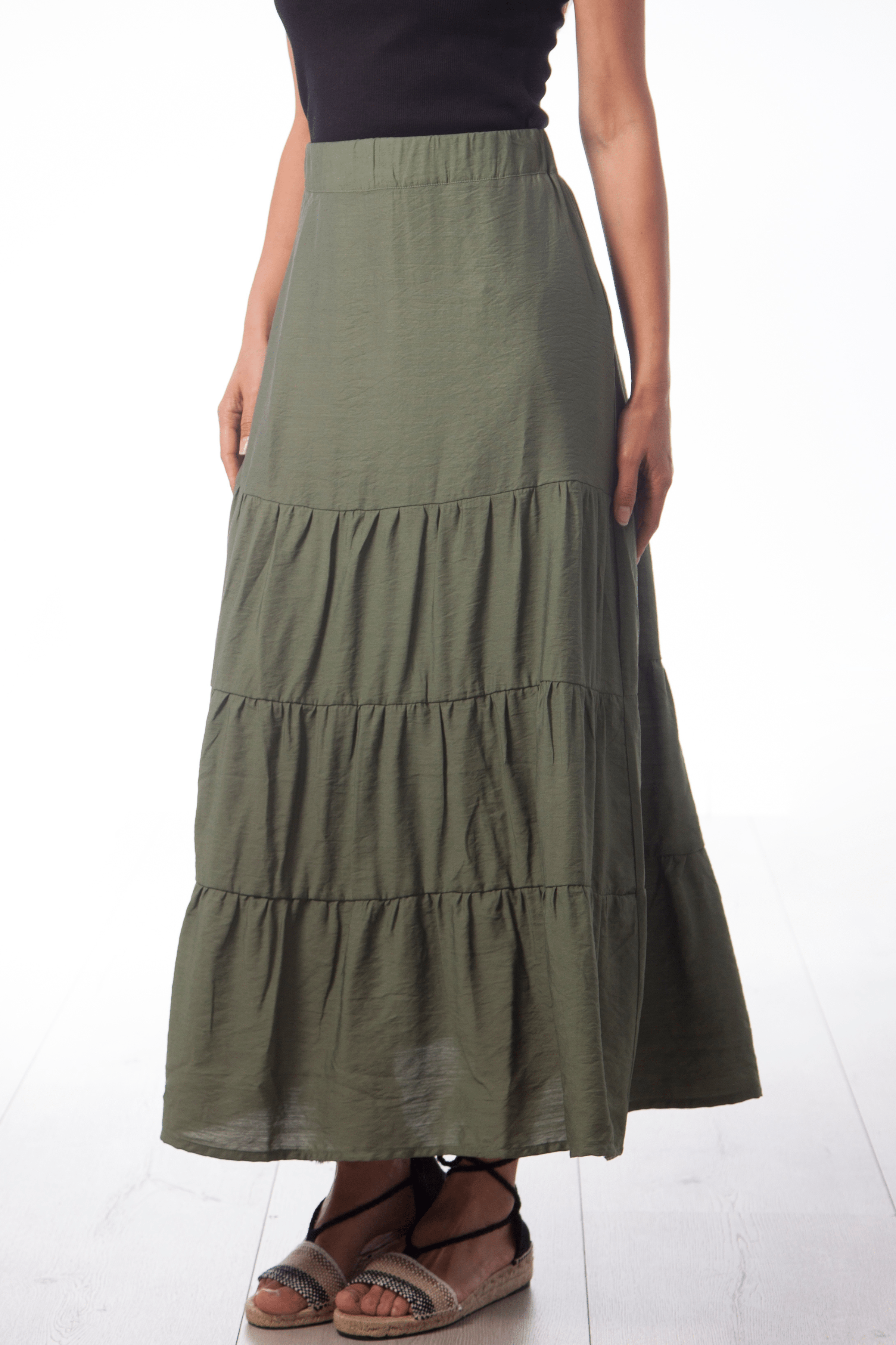 Falda larga verde militar con fruncidos Lolitas&L - lolitasyl.com