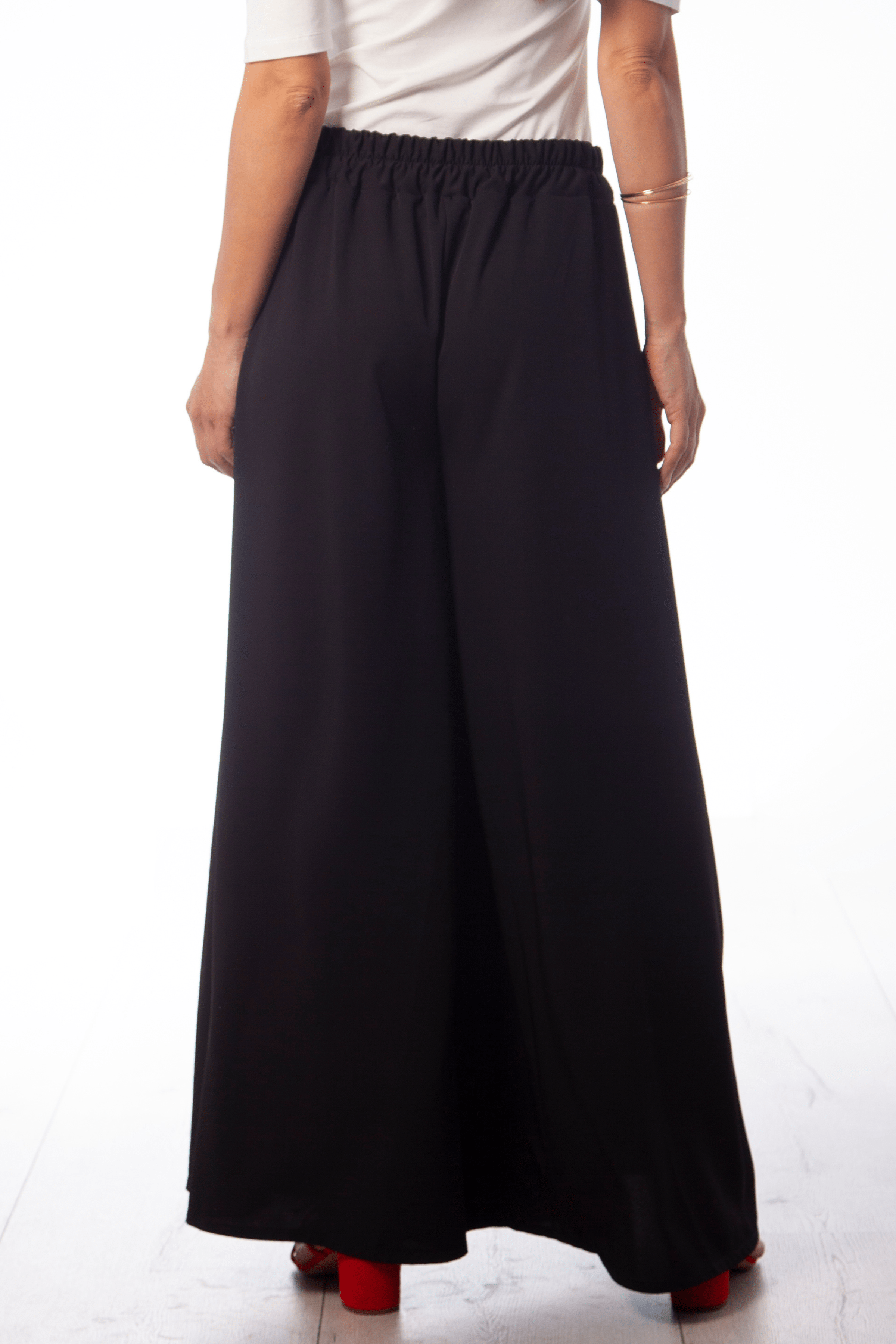 Falda pantalon negra con goma Lolitas&L - lolitasyl.com