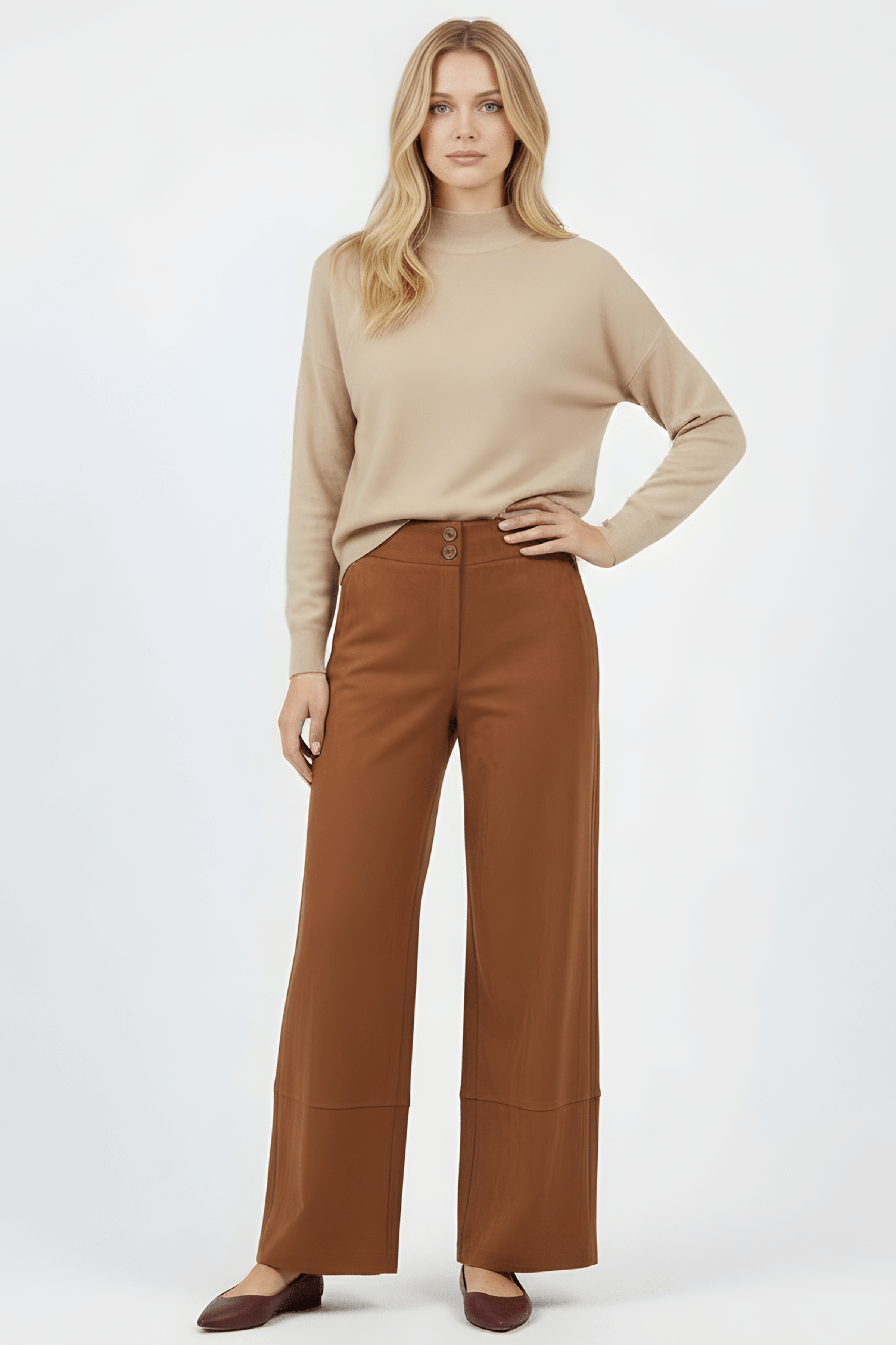 Pantalon antelina camel corte con botones Lolitas&L - lolitasyl.com