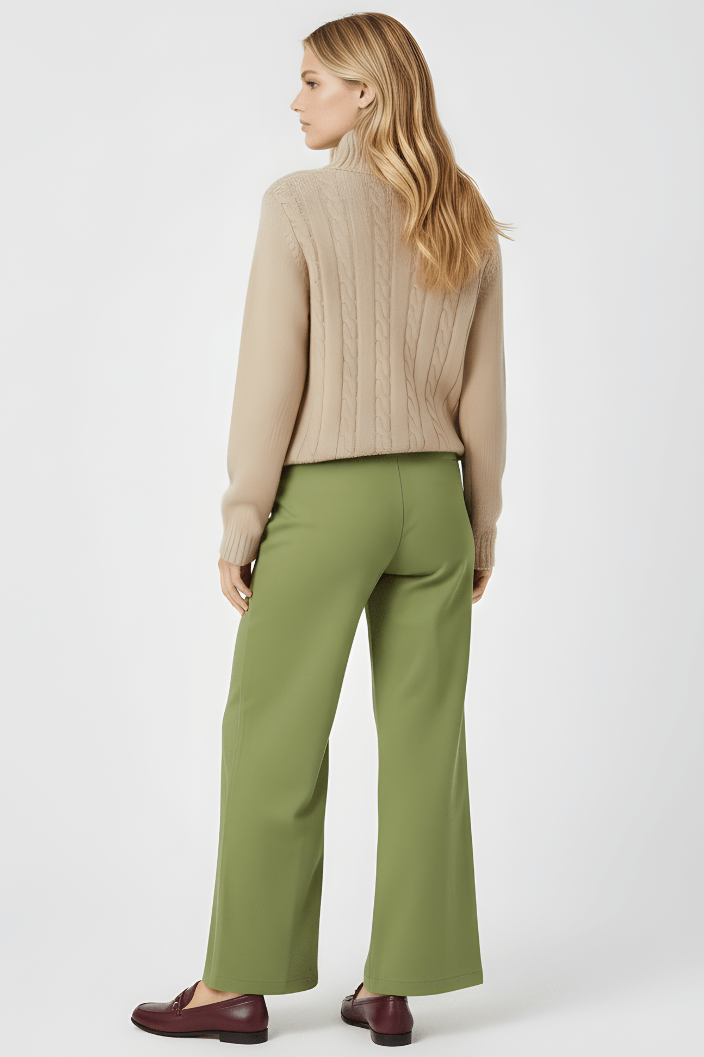 Pantalon antelina verde con bolsillos bordado Lolitas&L - lolitasyl.com