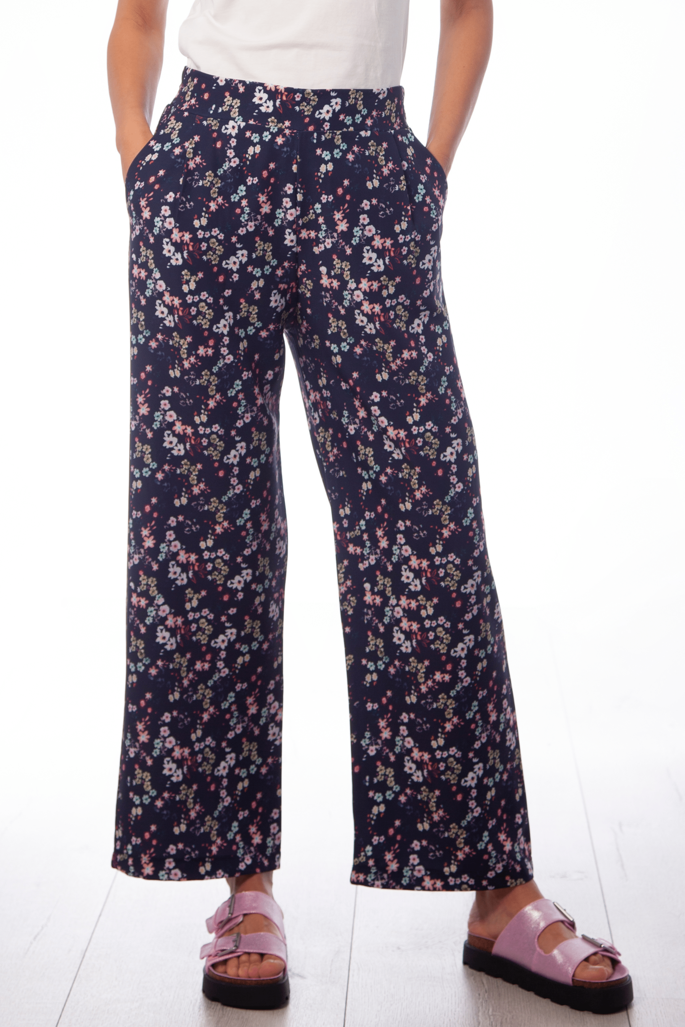 Pantalon azul estampado floral con goma Lolitas&L - lolitasyl.com