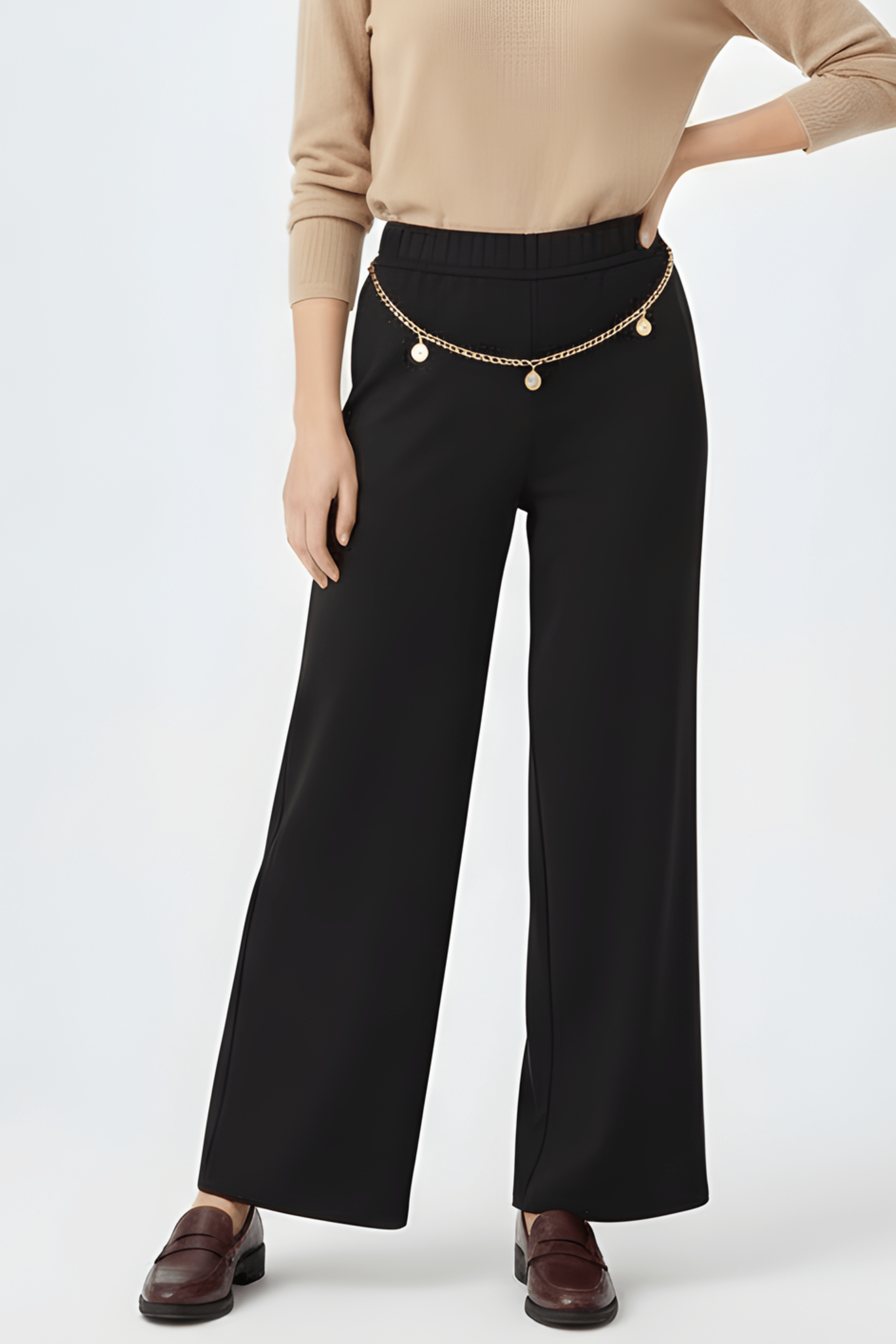 Pantalon negro con cadena en la cintura Lolitas&L - lolitasyl.com