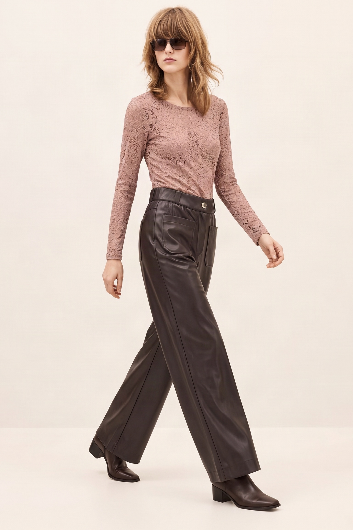 Pantalón Recto Marrón Oscuro en Ecopiel con Bolsillos Delanteros – Lolitas&L