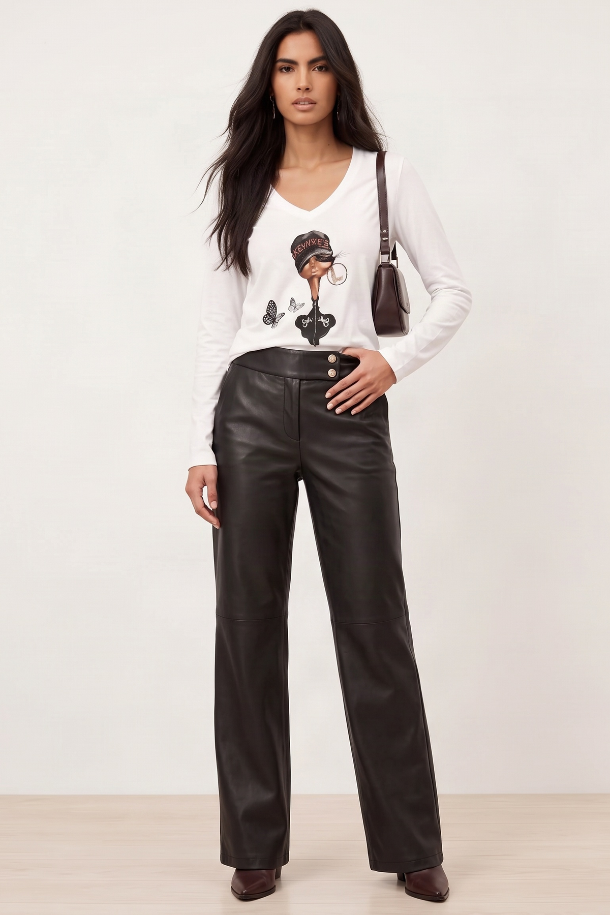Pantalón Wide Leg Recto en Polipiel Negro – Lolitas&L