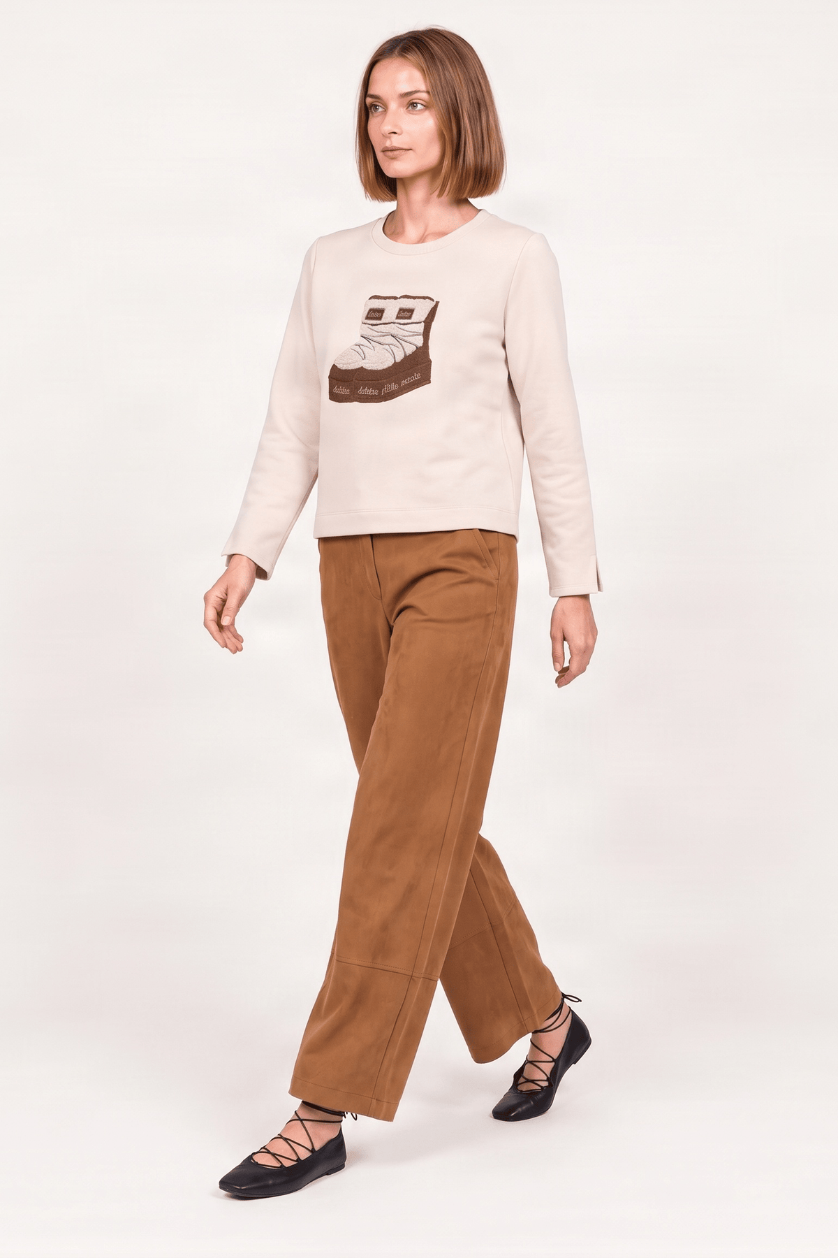 Sudadera crema bordado botas de nieve Lolitas&L - lolitasyl.com