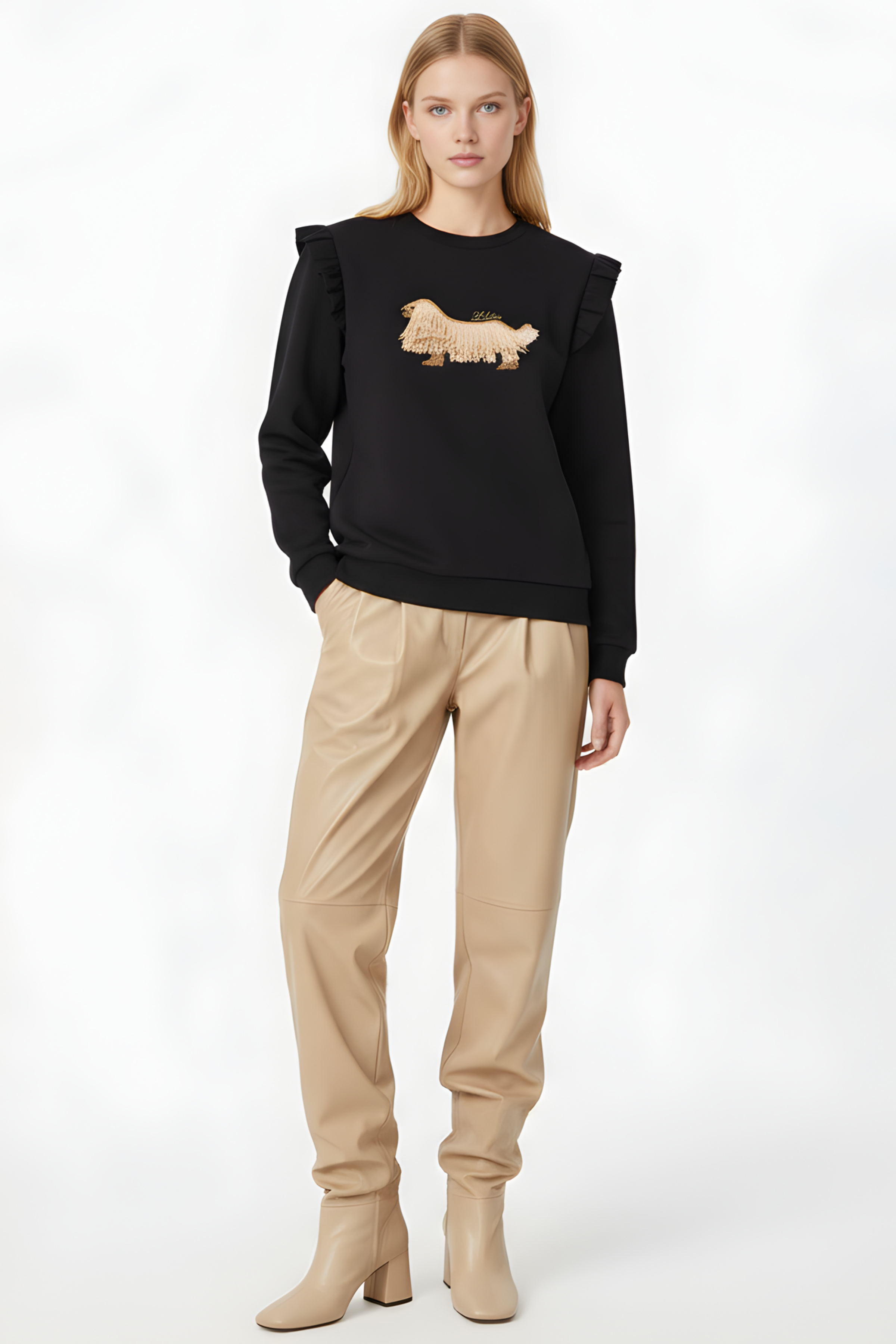 Sudadera negra perrito bordado con volantes Lolitas&L