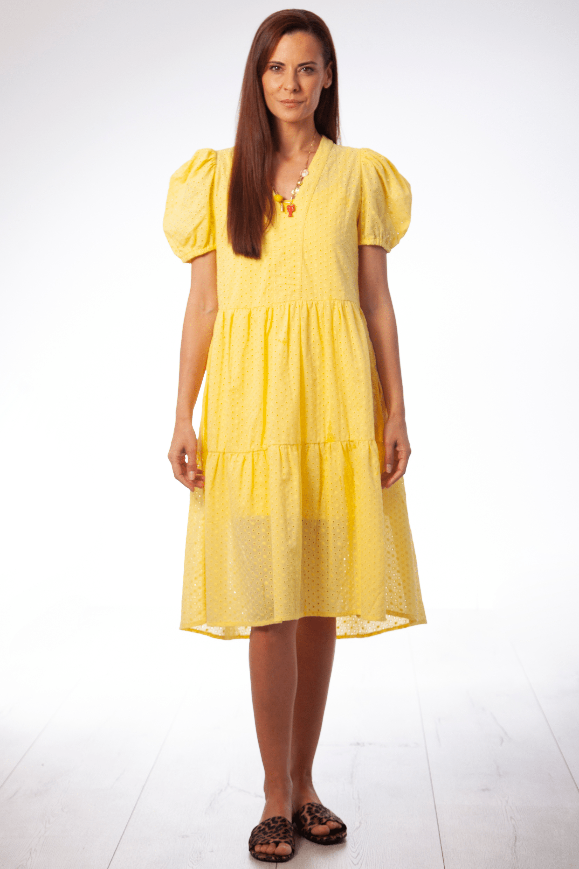 Vestido amarillo bordado ingles manga abullonada Lolitas&L - lolitasyl.com