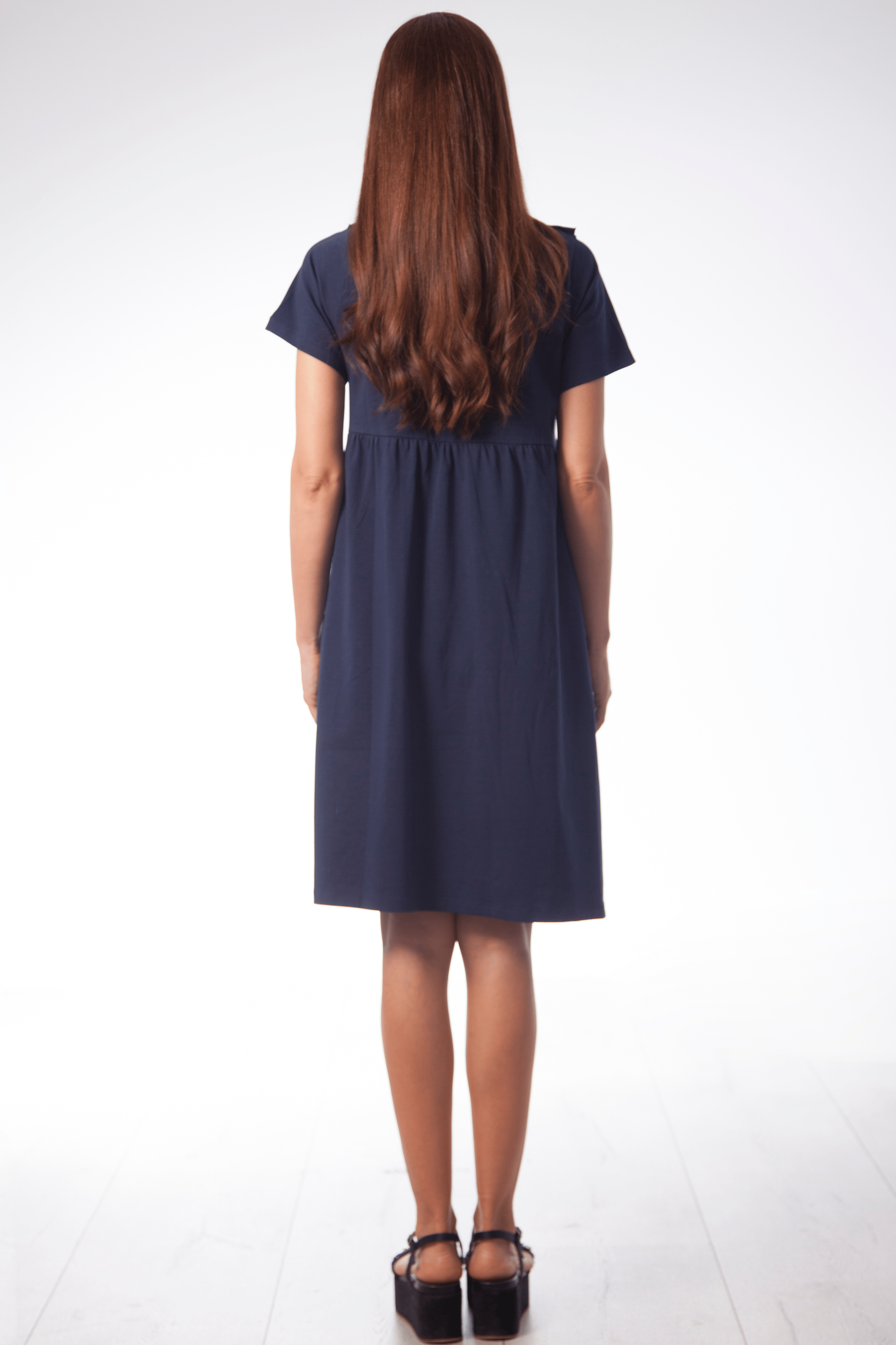 Vestido azul marino con lazo y volante en el centro Lolitas&L - lolitasyl.com