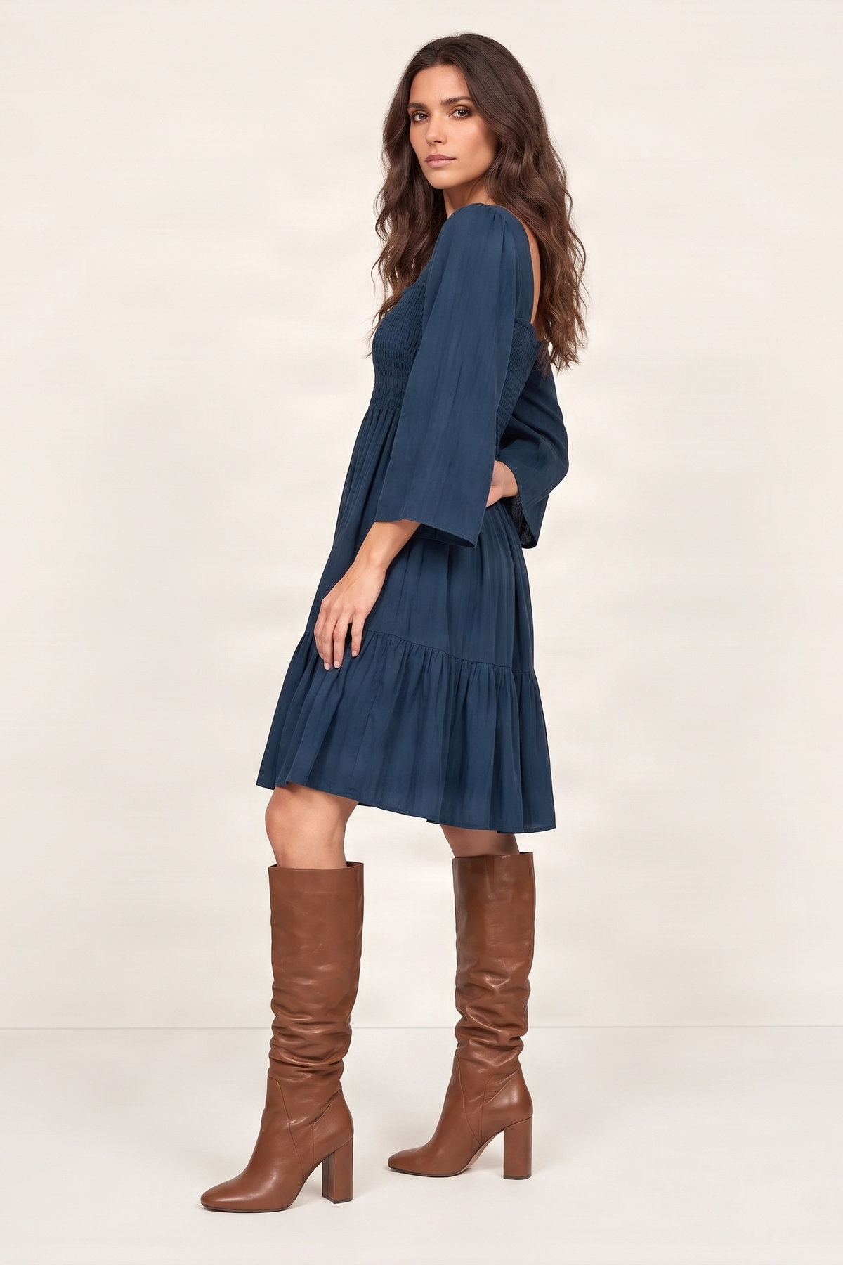 Vestido azul petroleo con nido de abeja en el pecho Lolitas&L