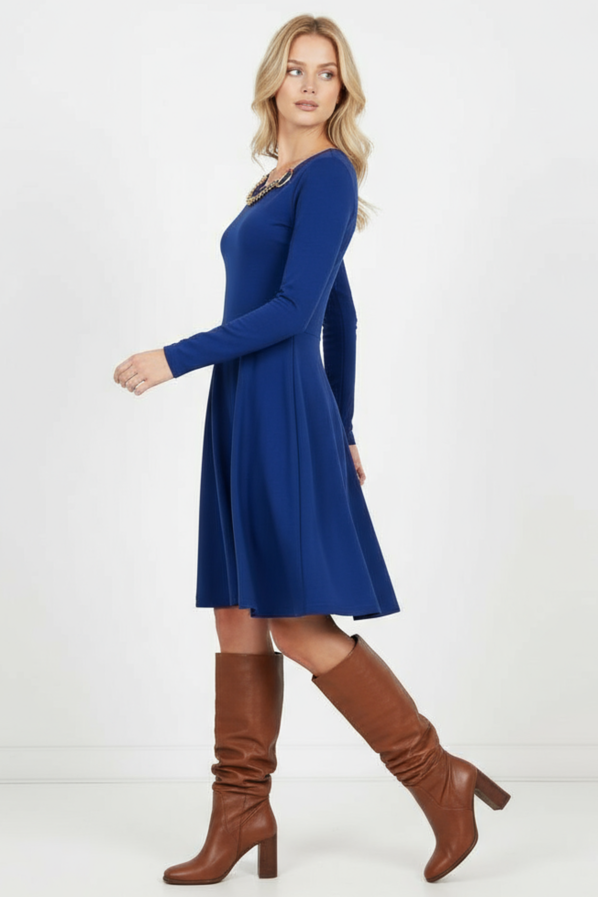 Vestido azul de punto con collar Lolitas&L