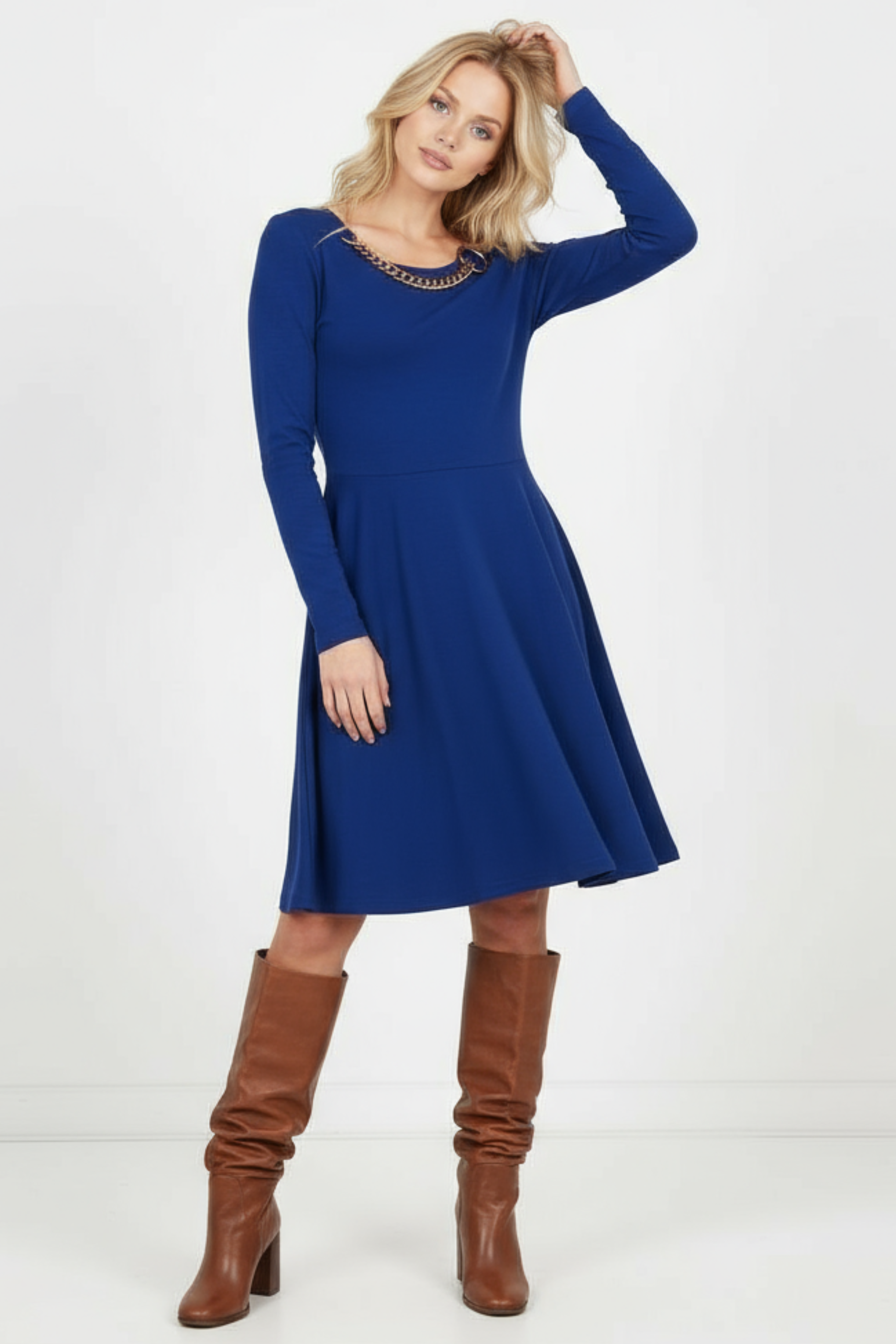 Vestido azul de punto con collar Lolitas&L