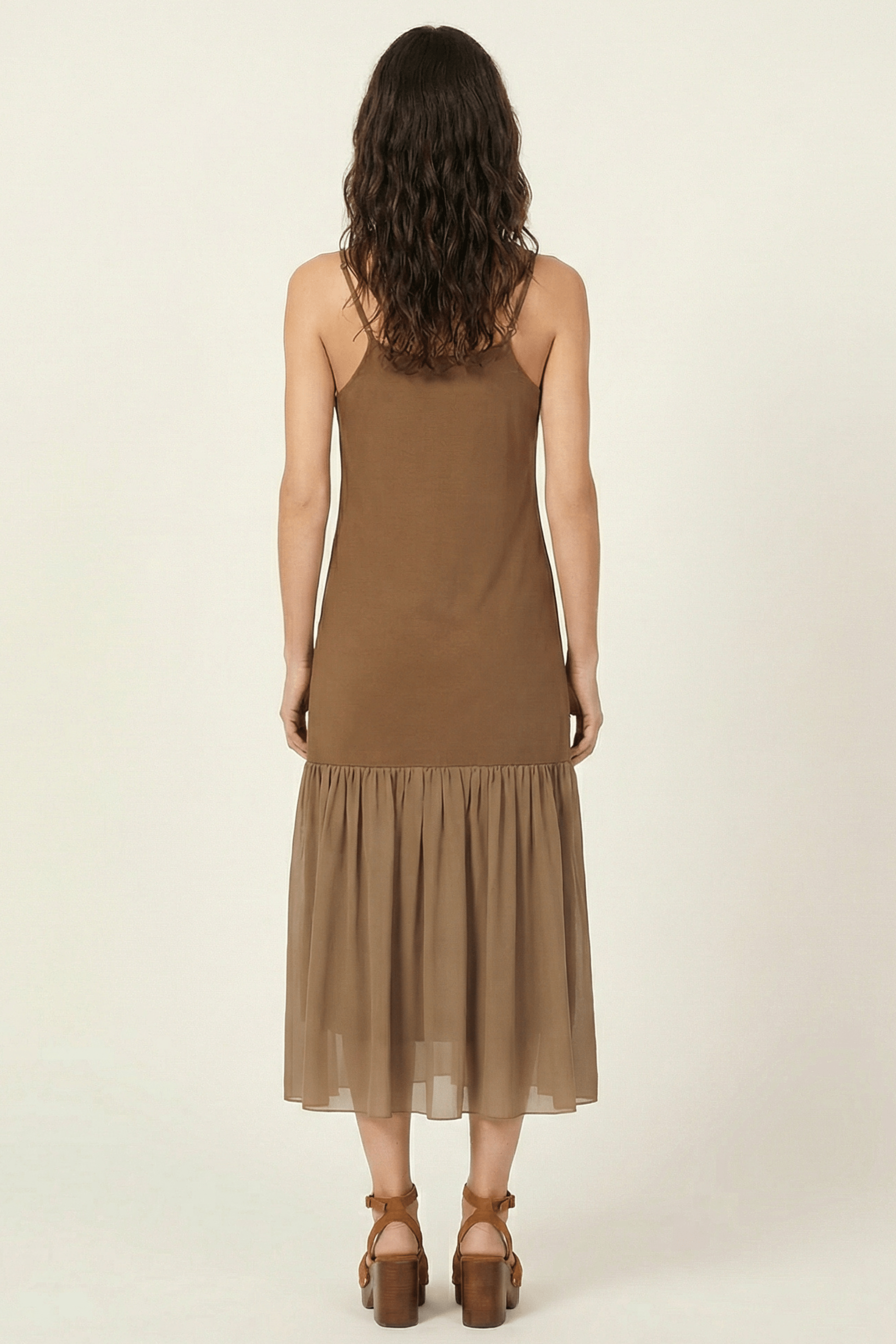 Vestido beige tirantes con bordado flor Lolitas&L - lolitasyl.com