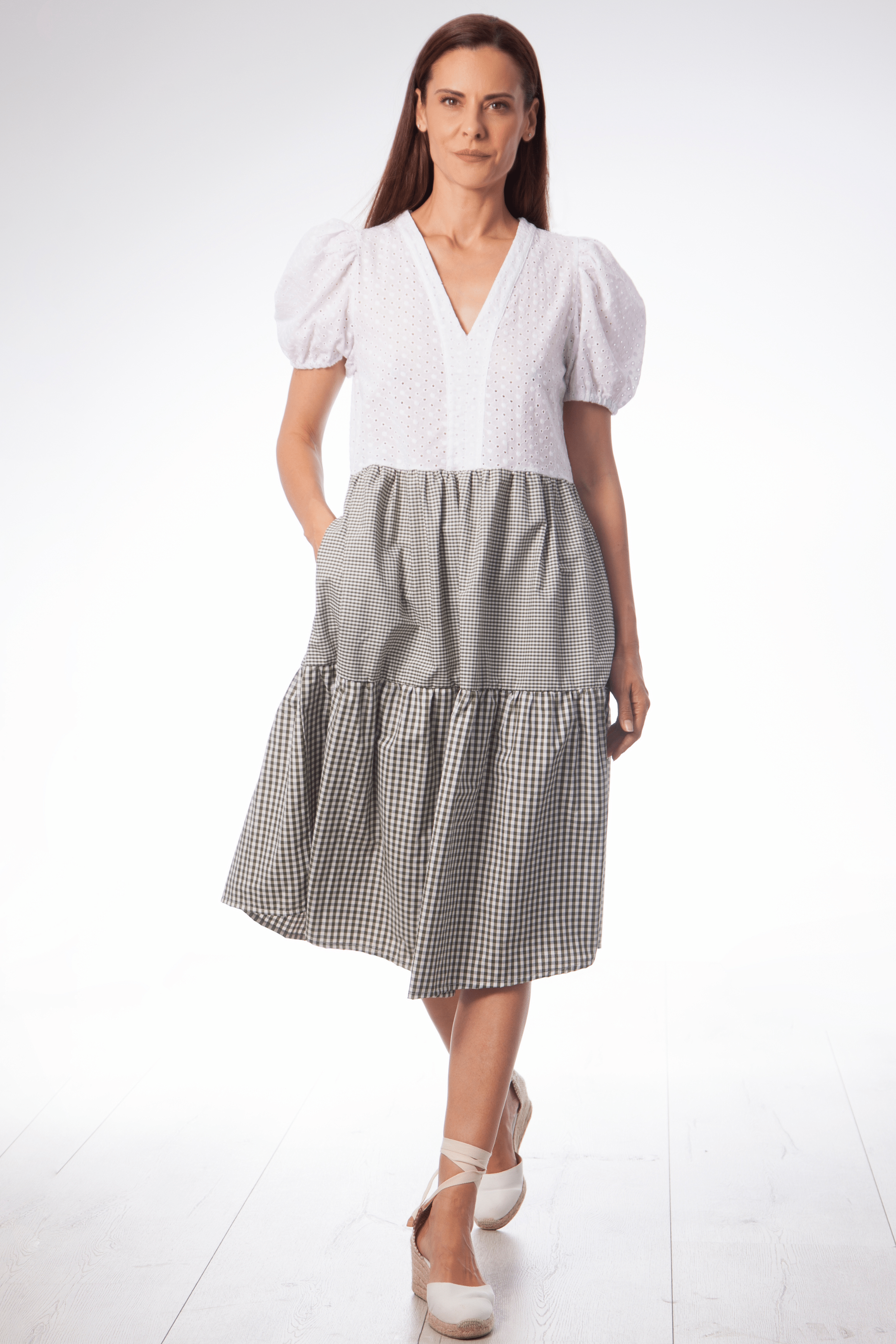 Vestido dos piezas bordado ingles y vichy Lolitas&L - lolitasyl.com