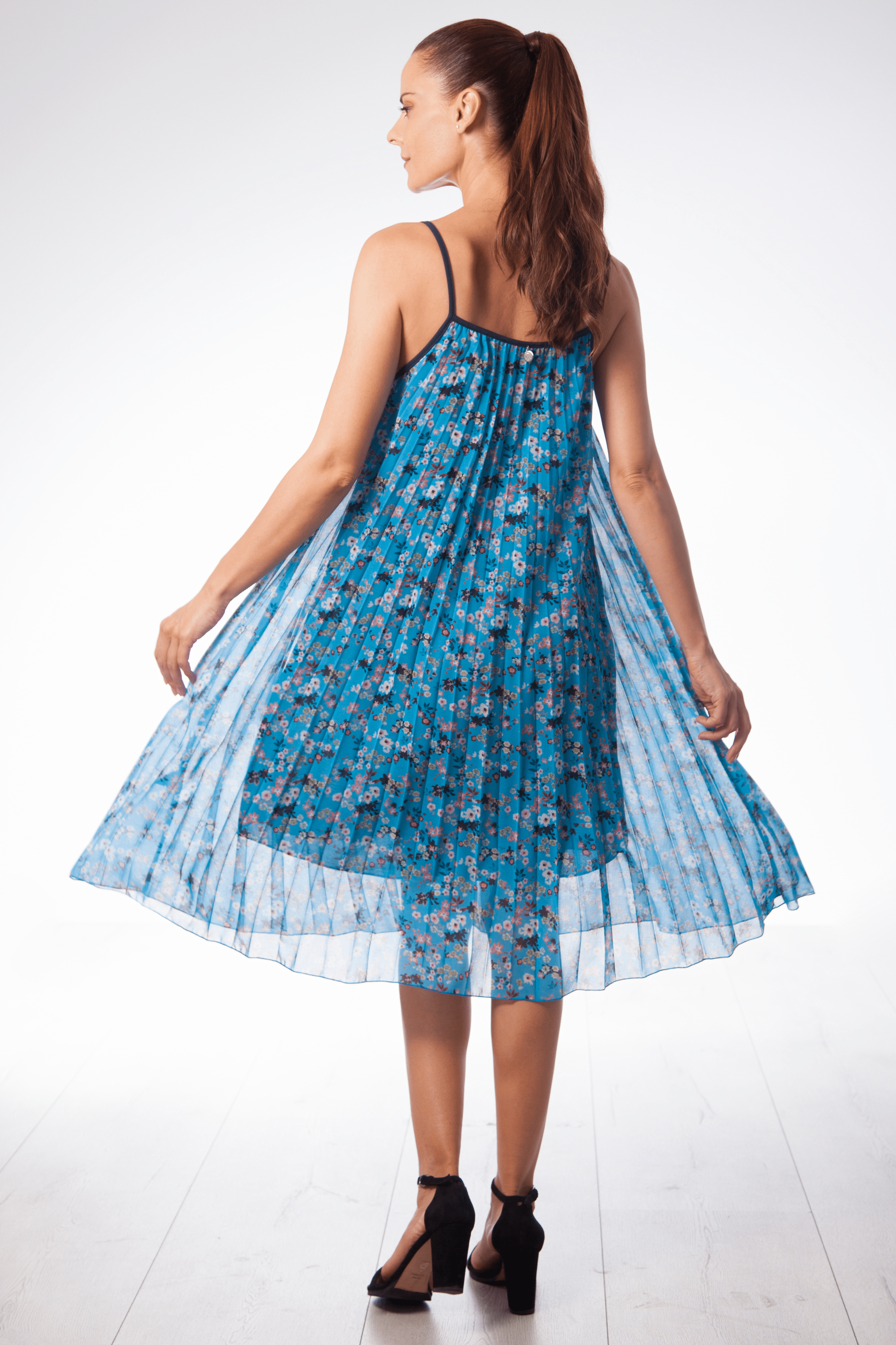 Vestido estampado turquesa plisado en tirantes Lolitas&L - lolitasyl.com