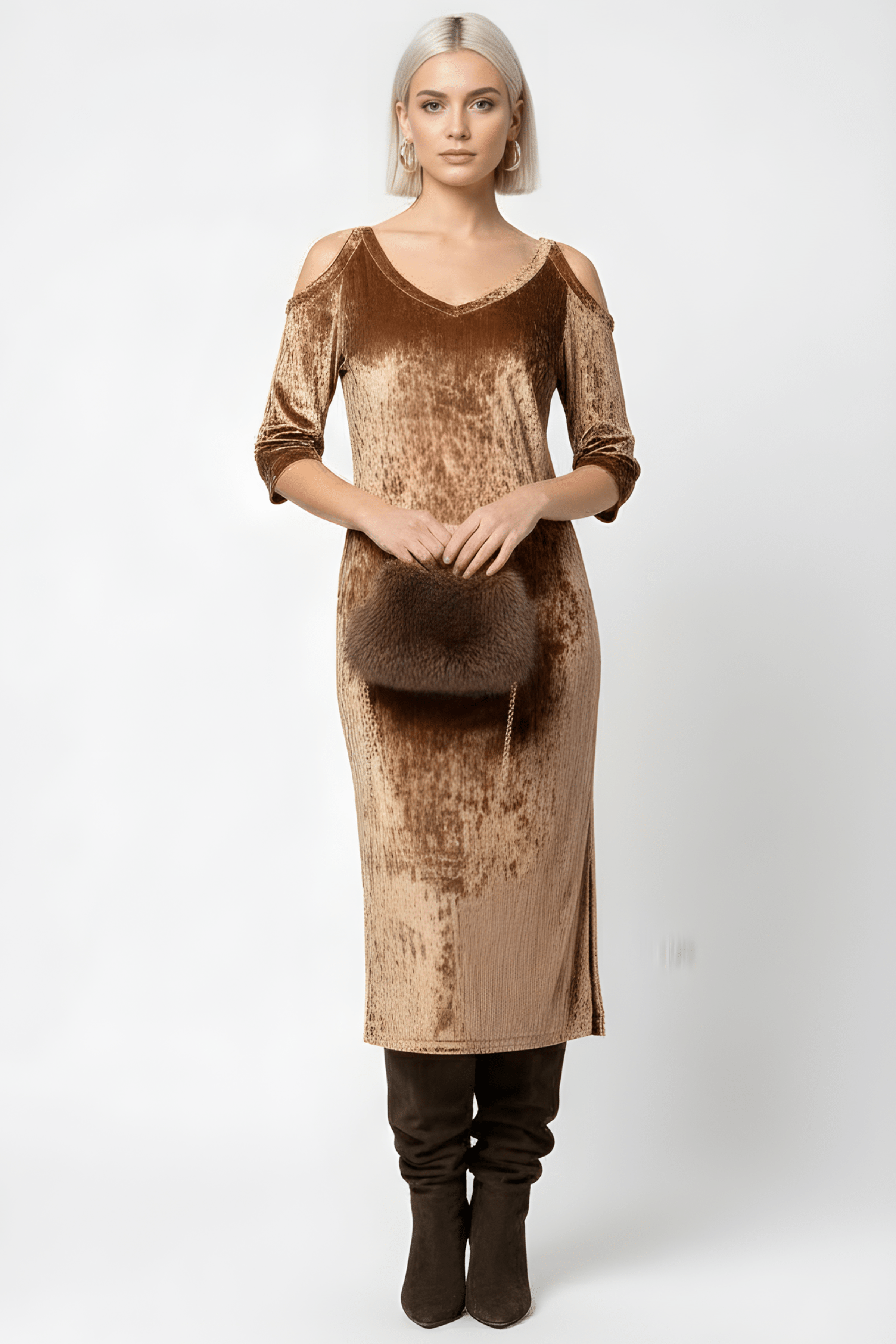 Vestido gold largo terciopelo hombro descubierto LolitasyL - lolitasyl.com