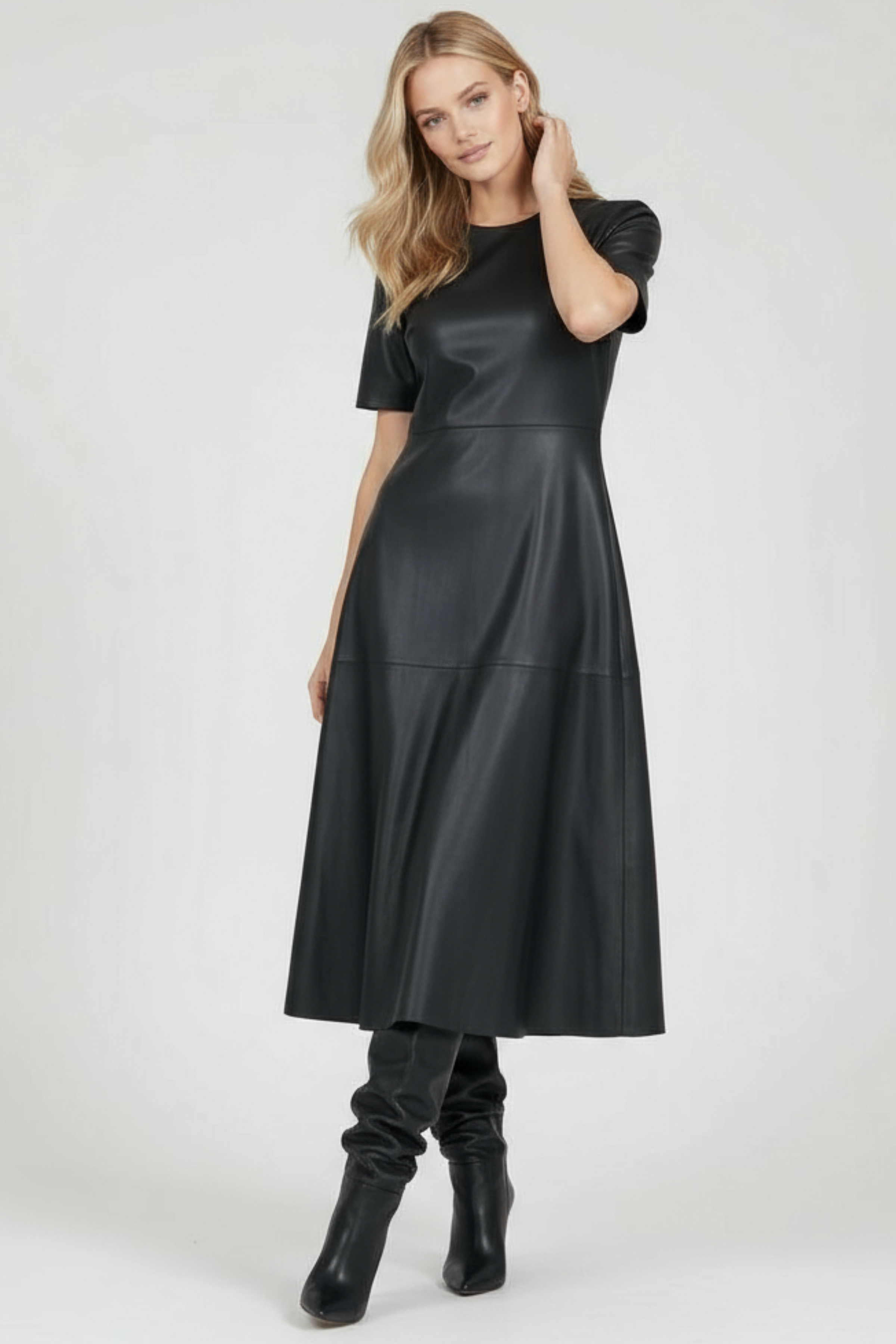 Vestido negro largo polipiel acampanado Lolitas&L