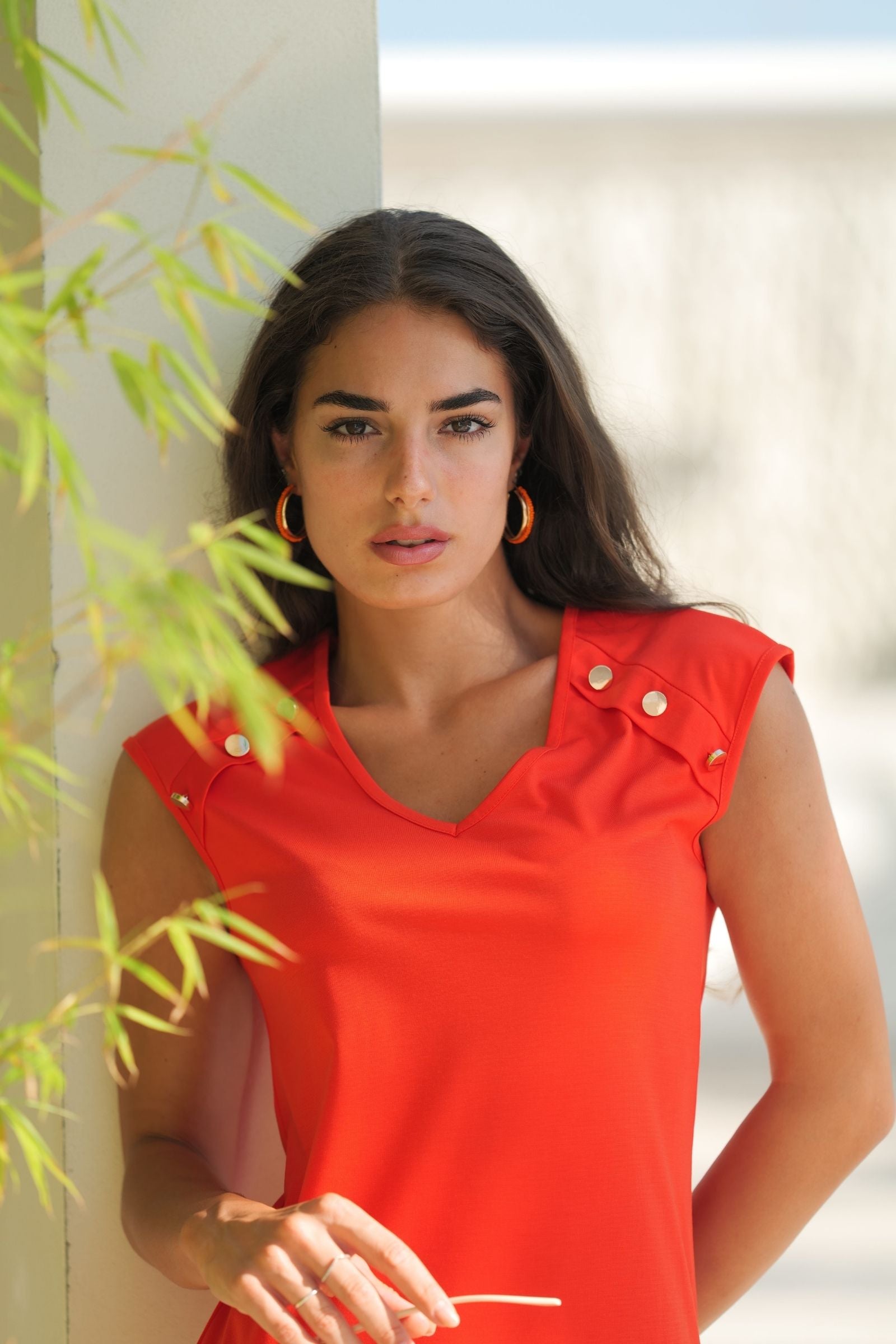 Vestido rojo ajustado hombro con botones dorados LolitasyL