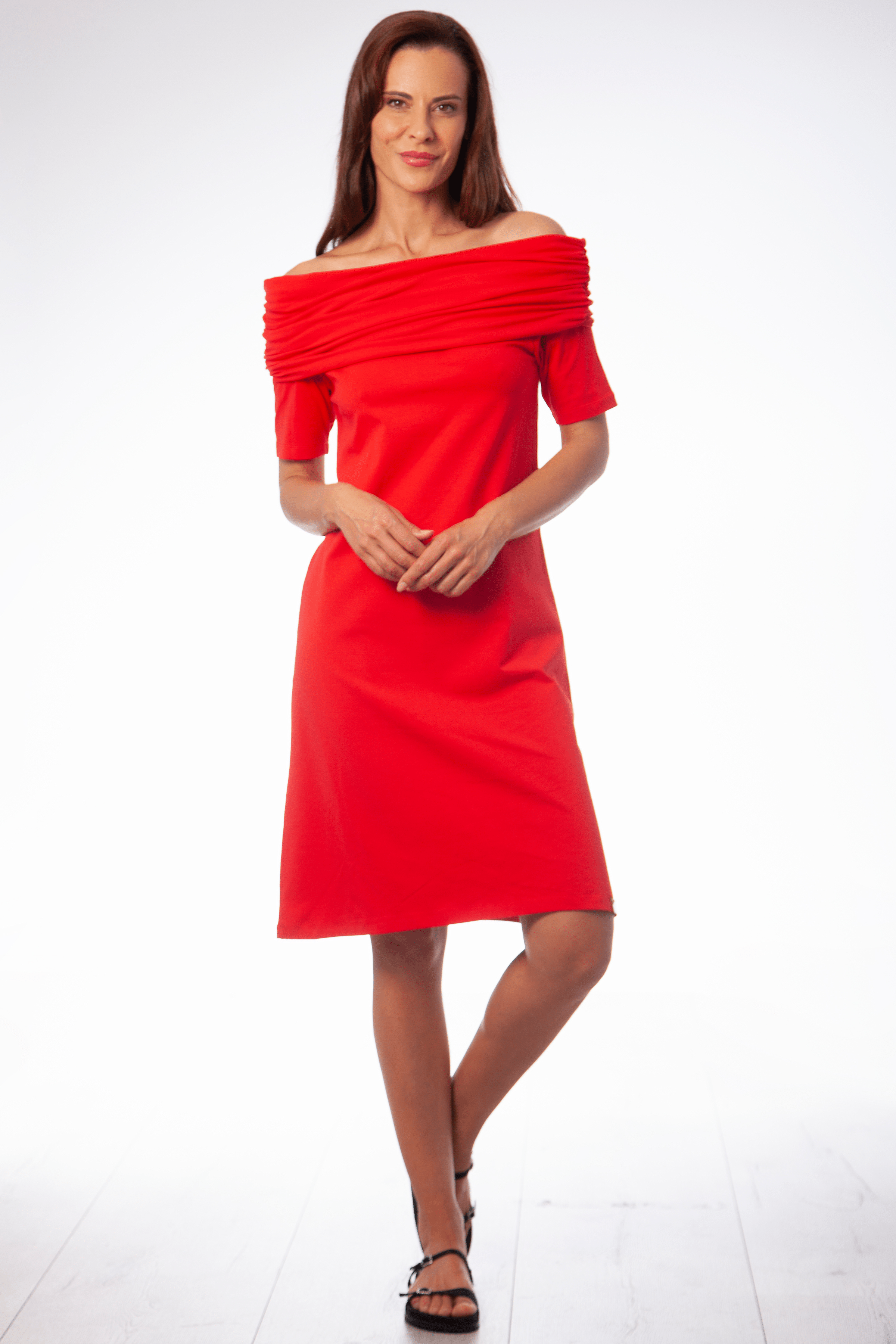 Vestido rojo largo ajustado escote Bardot Lolitas&L - lolitasyl.com