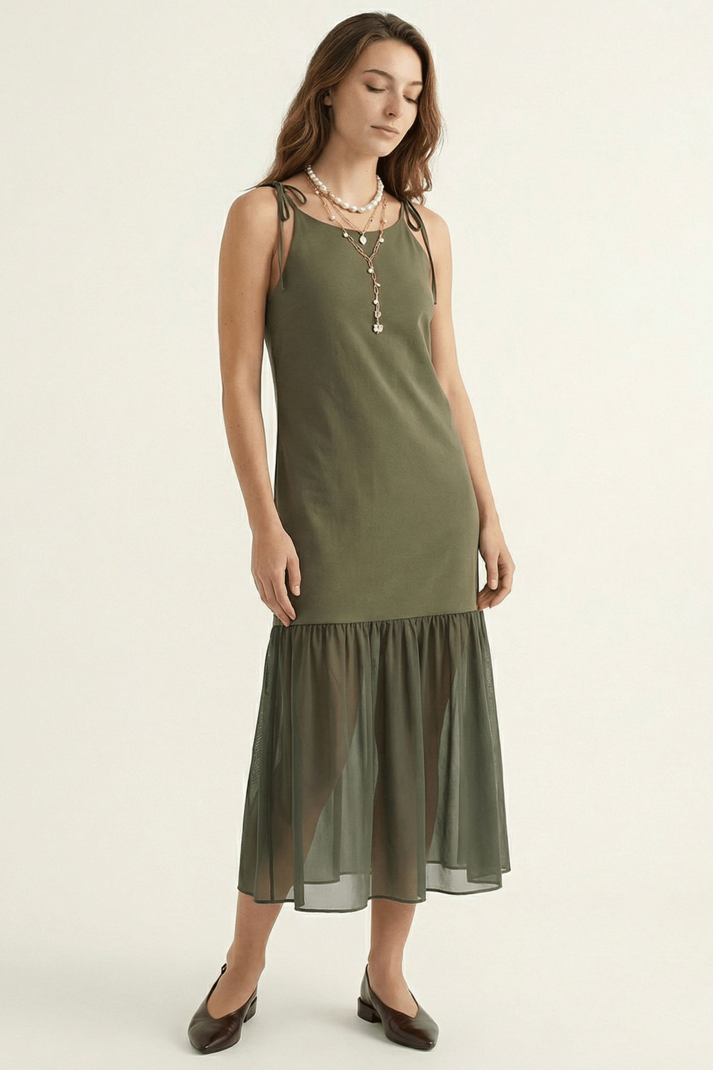 Vestido verde militar de tirantes con gasa Lolitas&L - lolitasyl.com