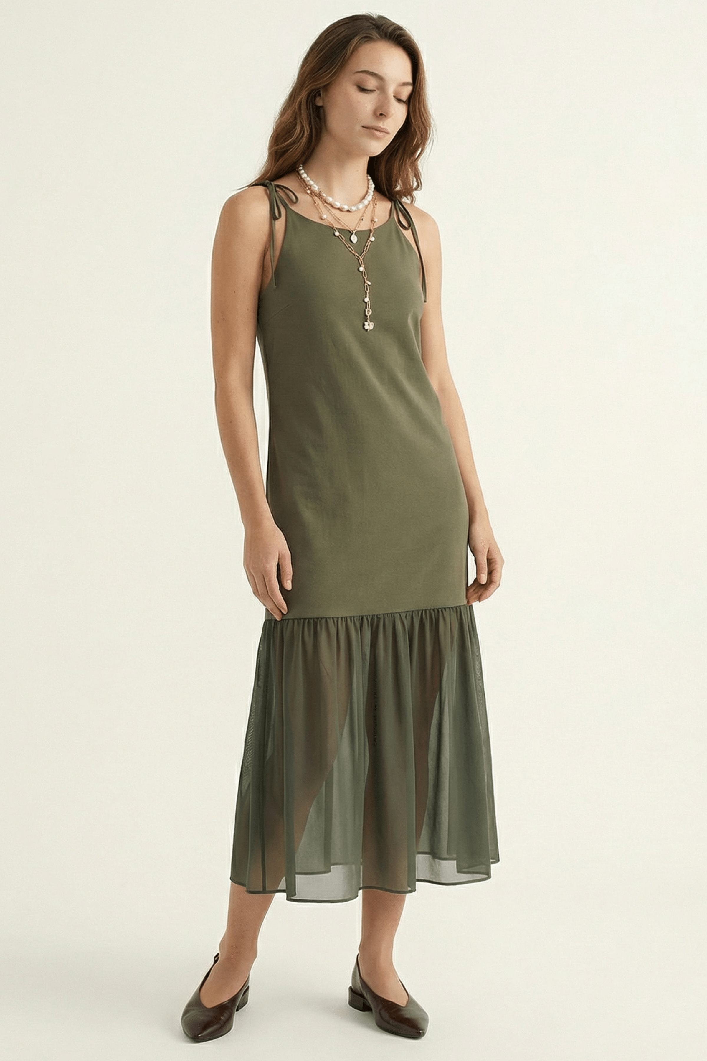 Vestido verde militar de tirantes con gasa Lolitas&L - lolitasyl.com