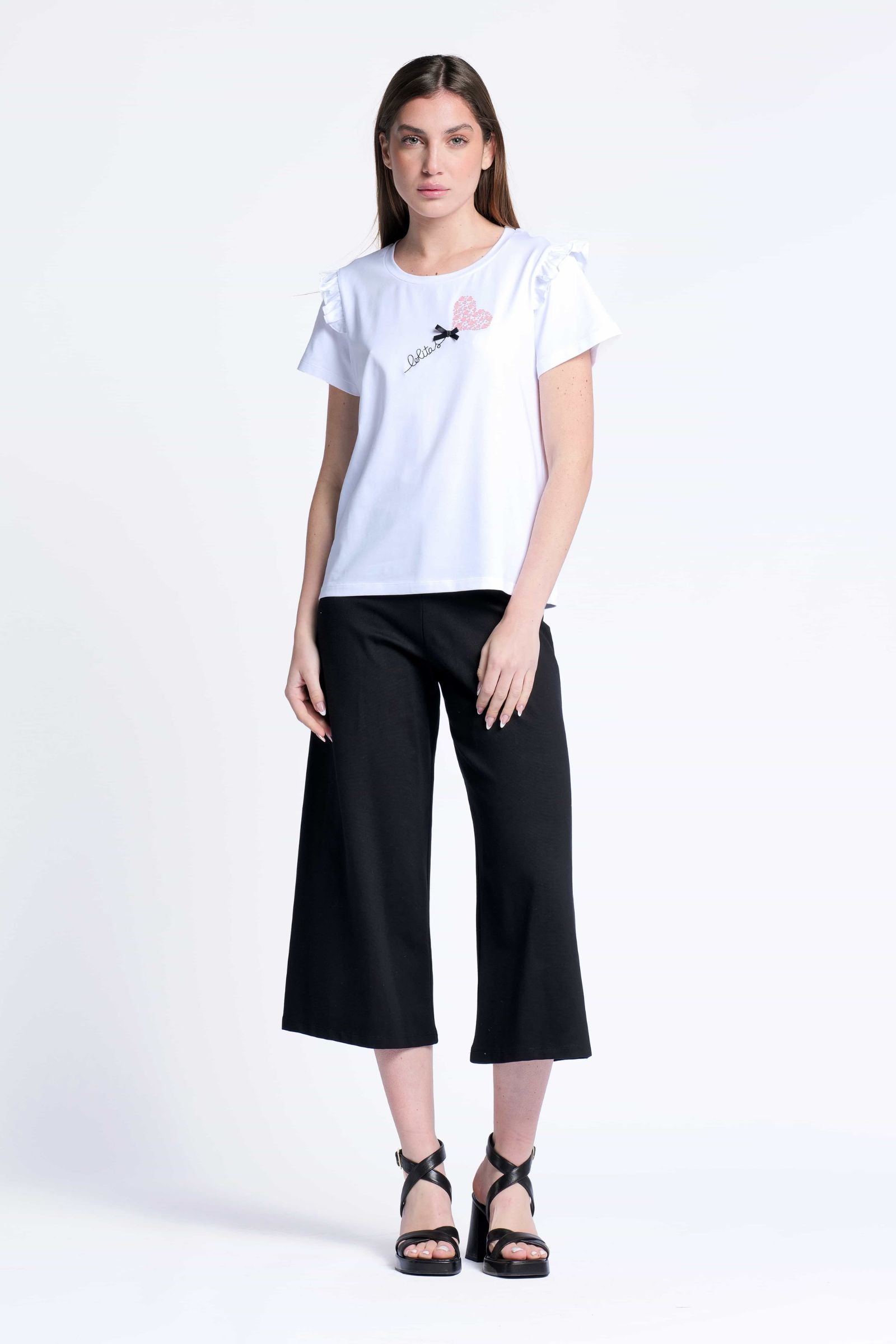 Camiseta blanca algodon bordado logo corazon Lolitas&L - lolitasyl.com