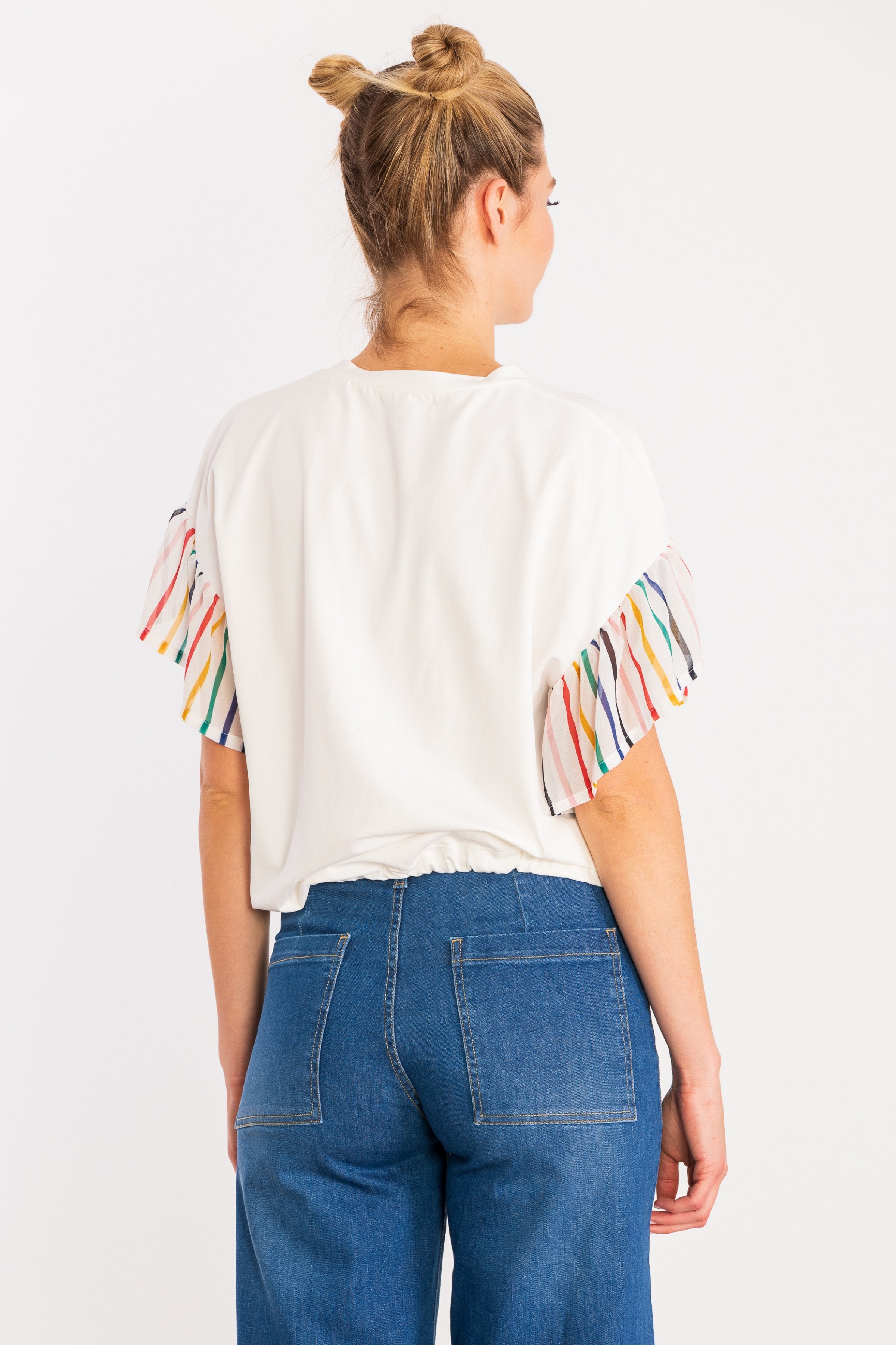 Camiseta blanca margaritas bordadas y raya multicolor LolitasyL - lolitasyl.com