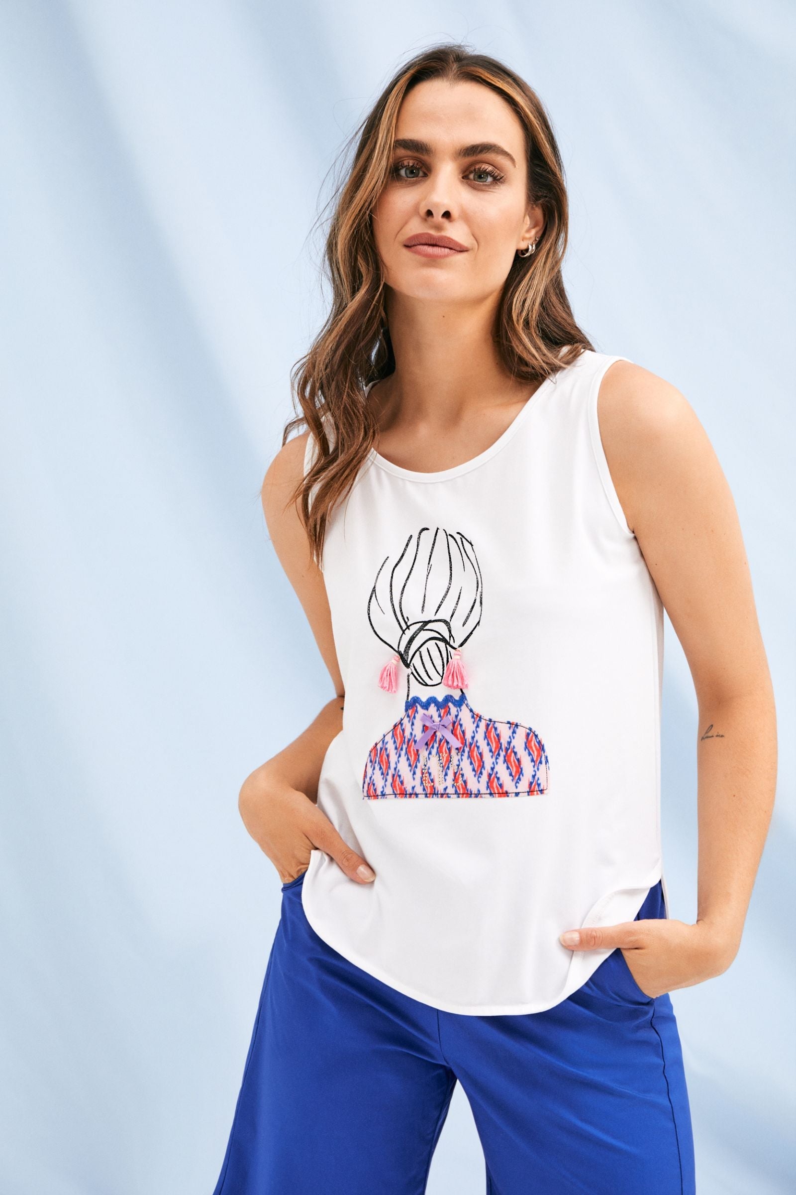 Camiseta blanca tirantes con estampado moño Lolitas&L - lolitasyl.com