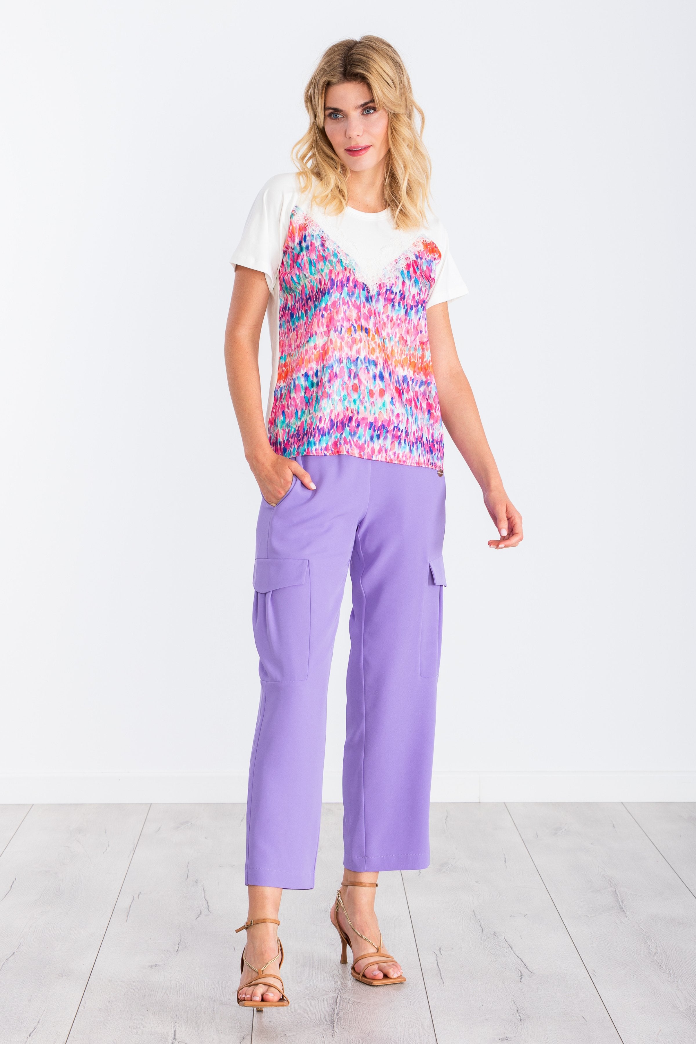 Camiseta estampado Water Colour con puntilla en escote LolitasyL - lolitasyl.com