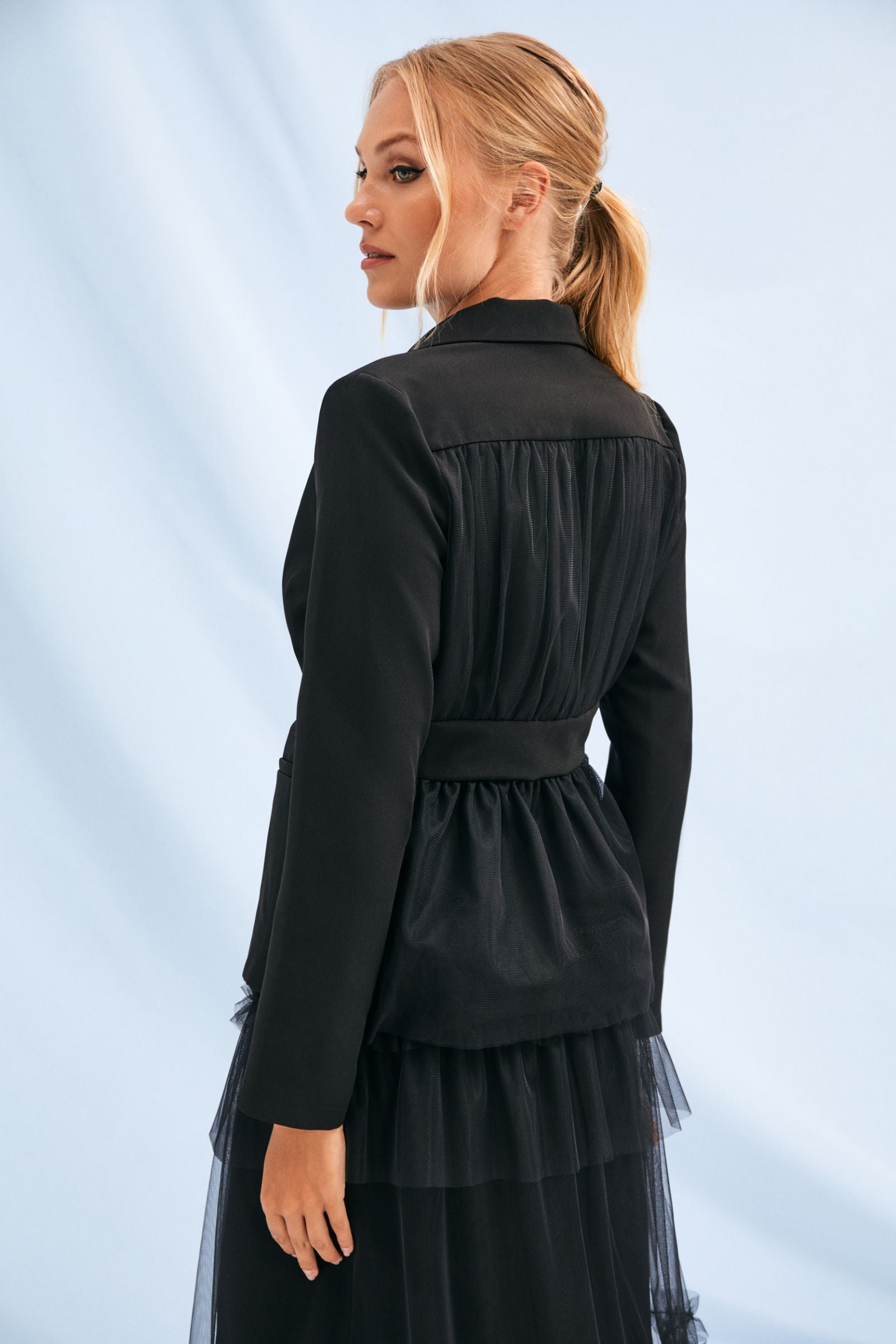 Chaqueta negra con solapas y espalda tafetán Lolitasyl - lolitasyl.com