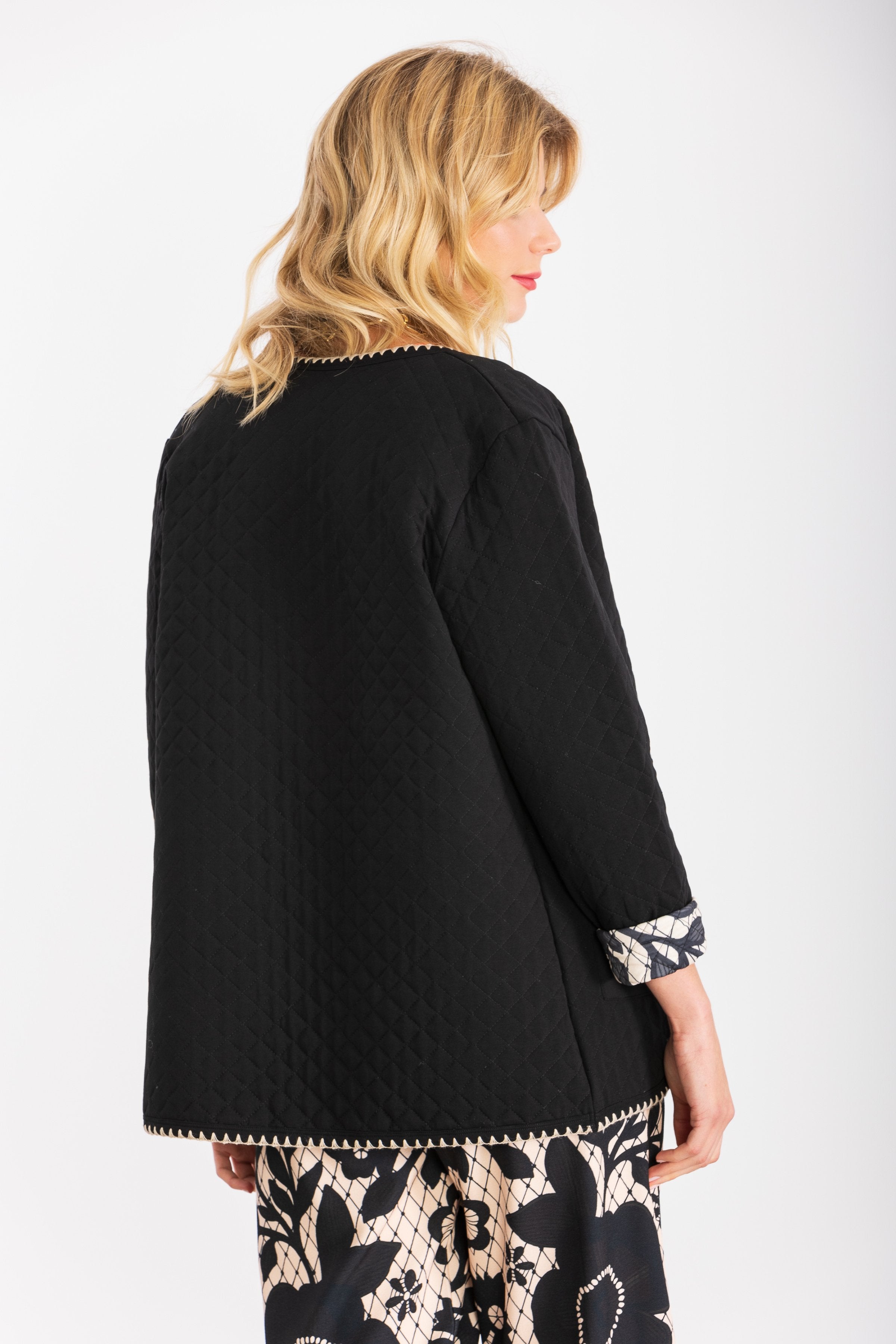 Chaqueta negra guateada interior estampado Dark LolitasyL - lolitasyl.com