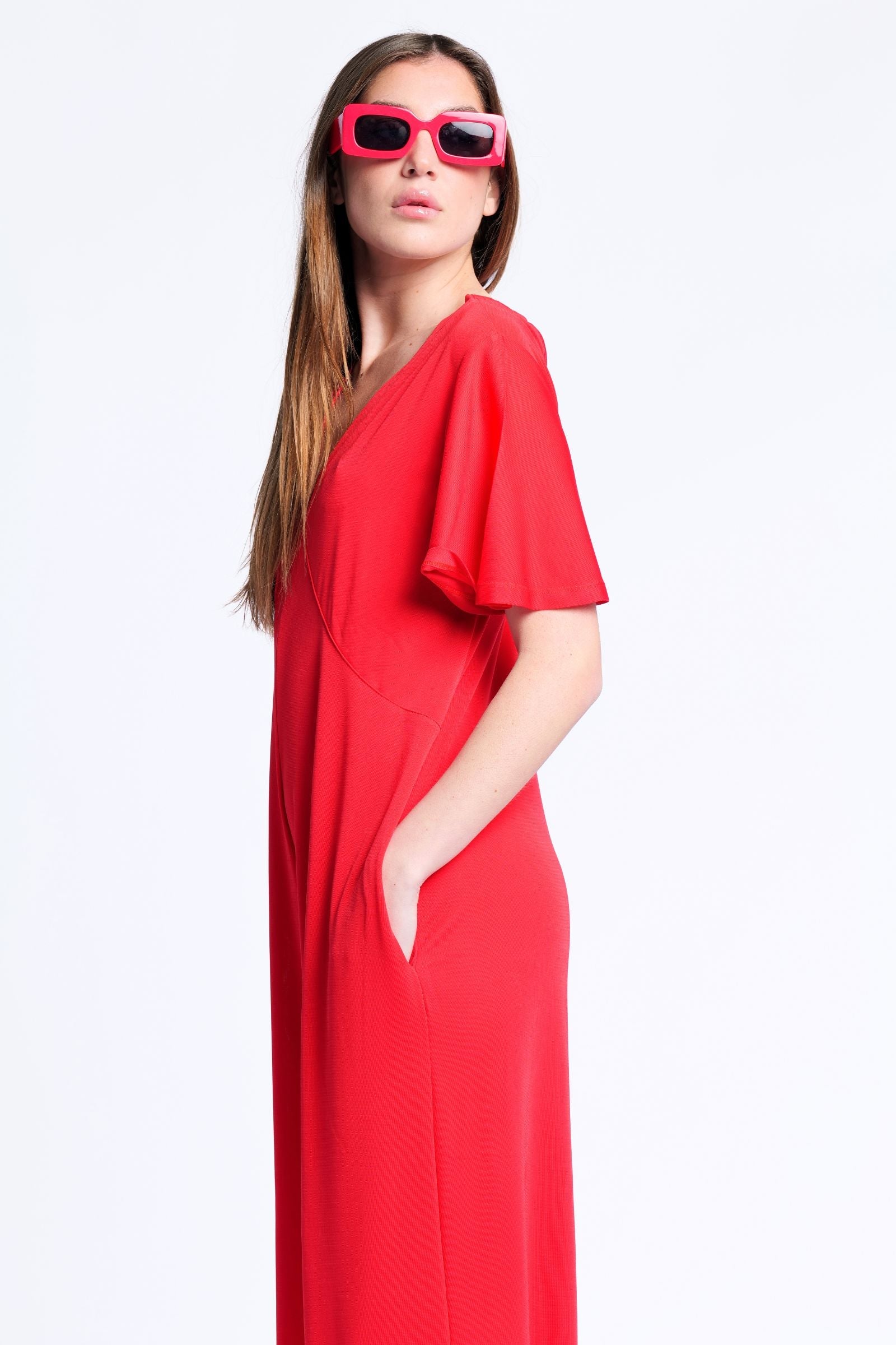 Mono rojo largo con lagrima en la espalda de Lolitas&L - lolitasyl.com