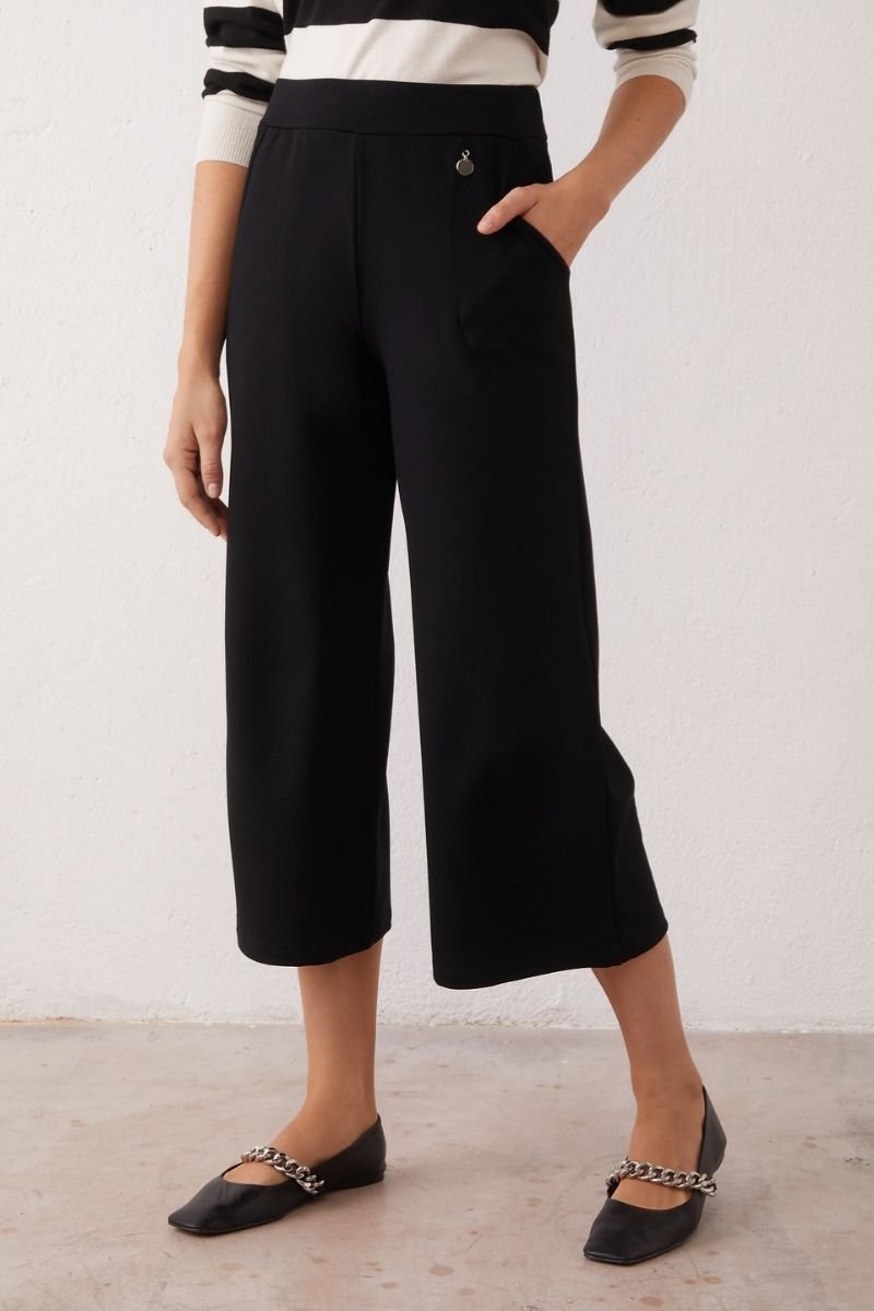 Pantalón negro básico Lolitas&L - lolitasyl.com