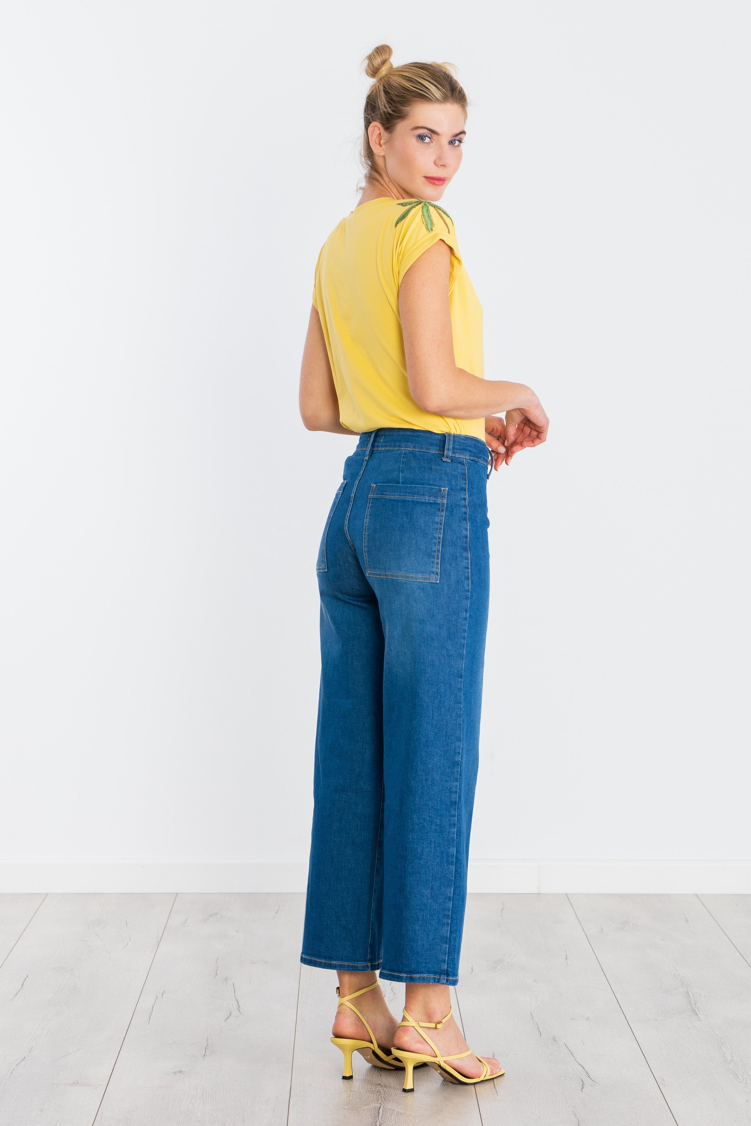 Pantalon vaquero azul lavado con bolsillos anchos LolitasyL - lolitasyl.com