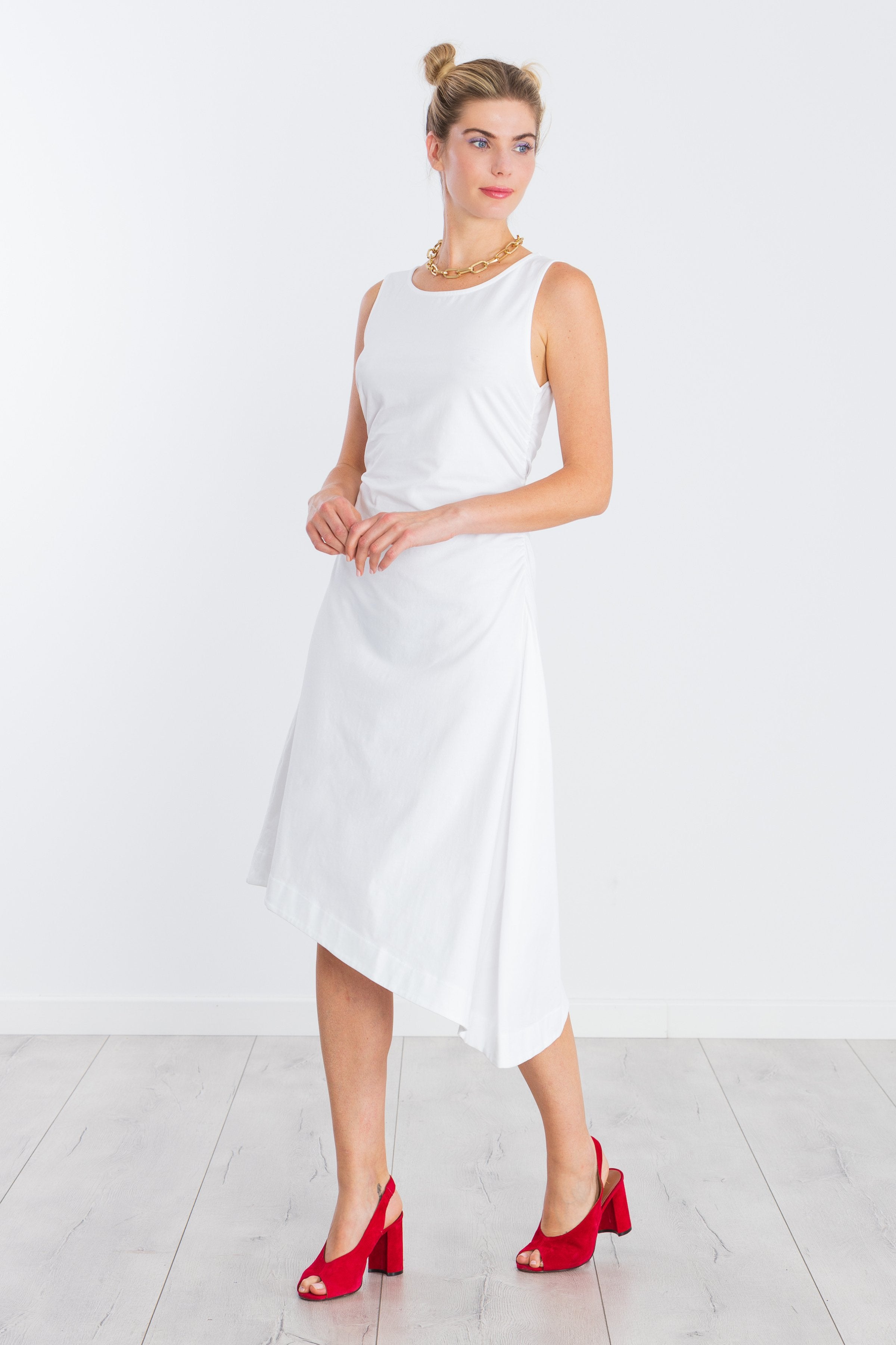 Vestido blanco asimetrico sin mangas LolitasyL - lolitasyl.com