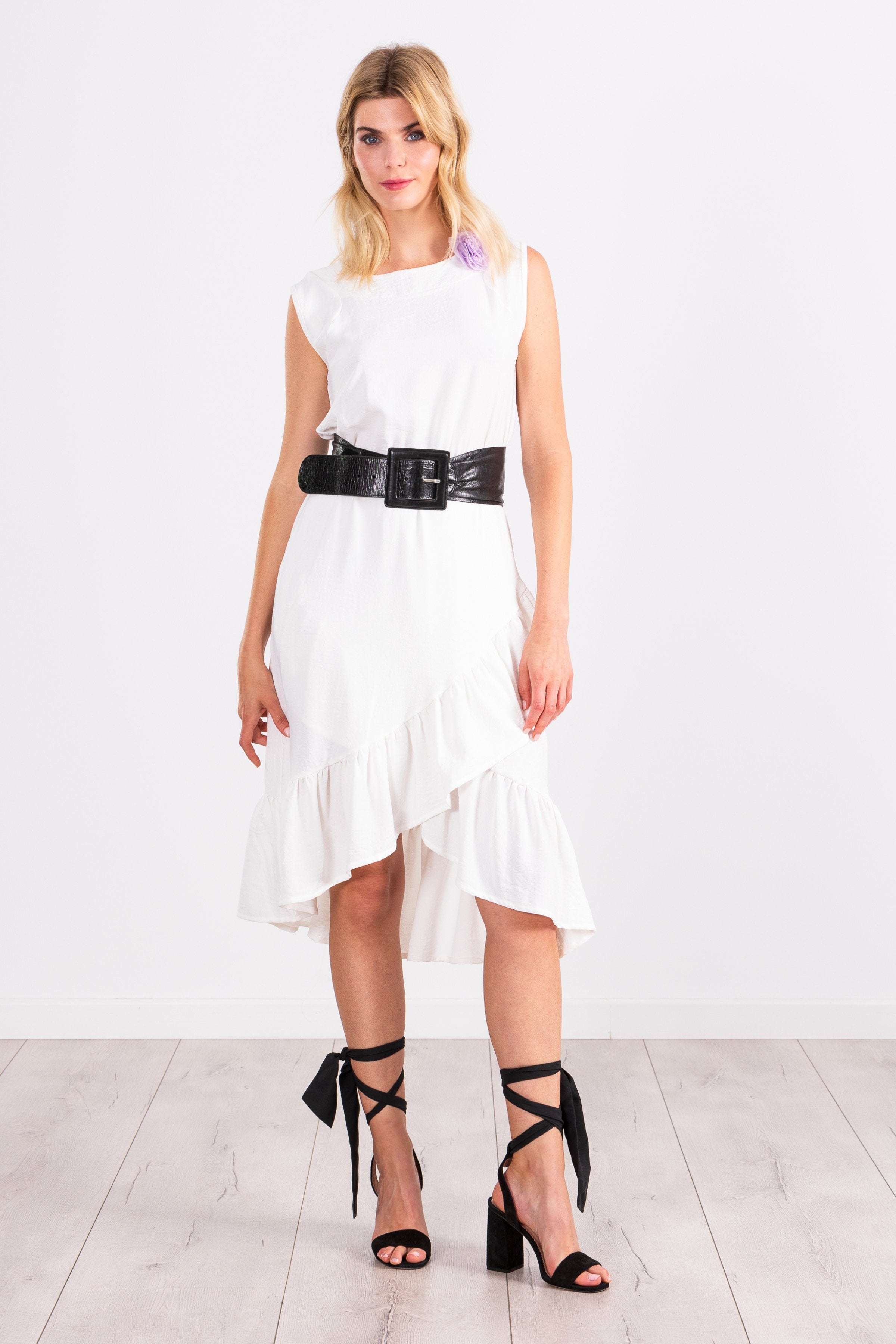 Vestido blanco sin mangas con volante LolitasyL - lolitasyl.com