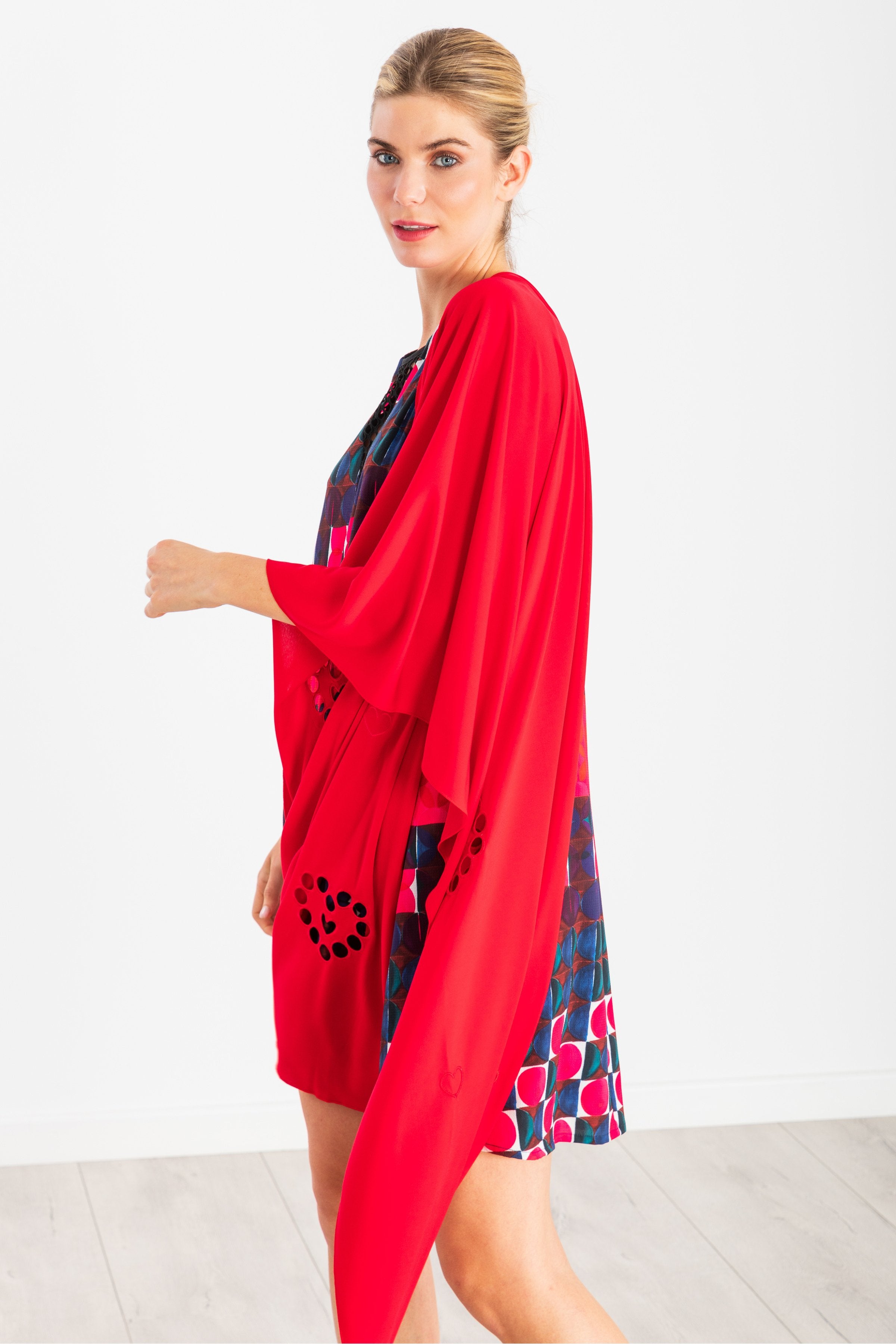 Vestido corto estampado Geometrico escote red LolitasyL - lolitasyl.com