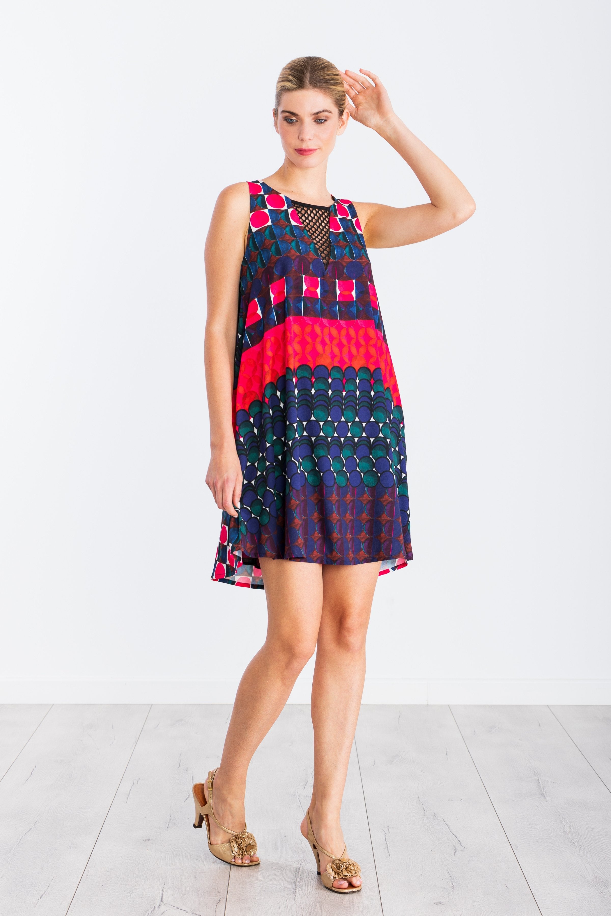 Vestido corto estampado Geometrico escote red LolitasyL - lolitasyl.com