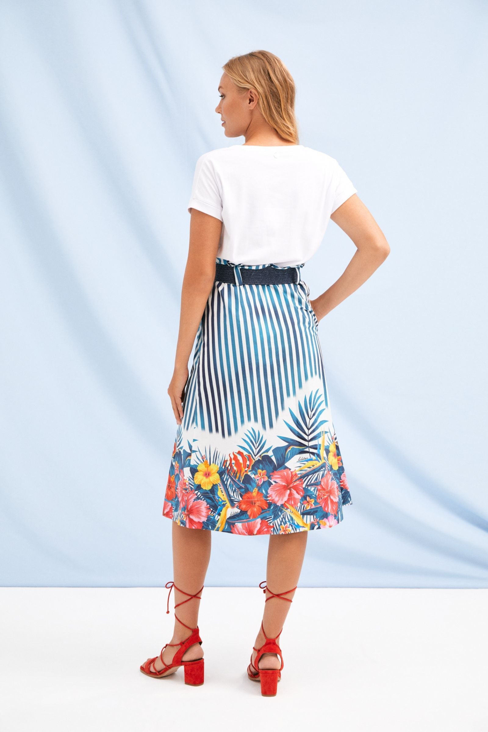 Vestido largo con falda estampada rayas y cinturon LolitasyL - lolitasyl.com