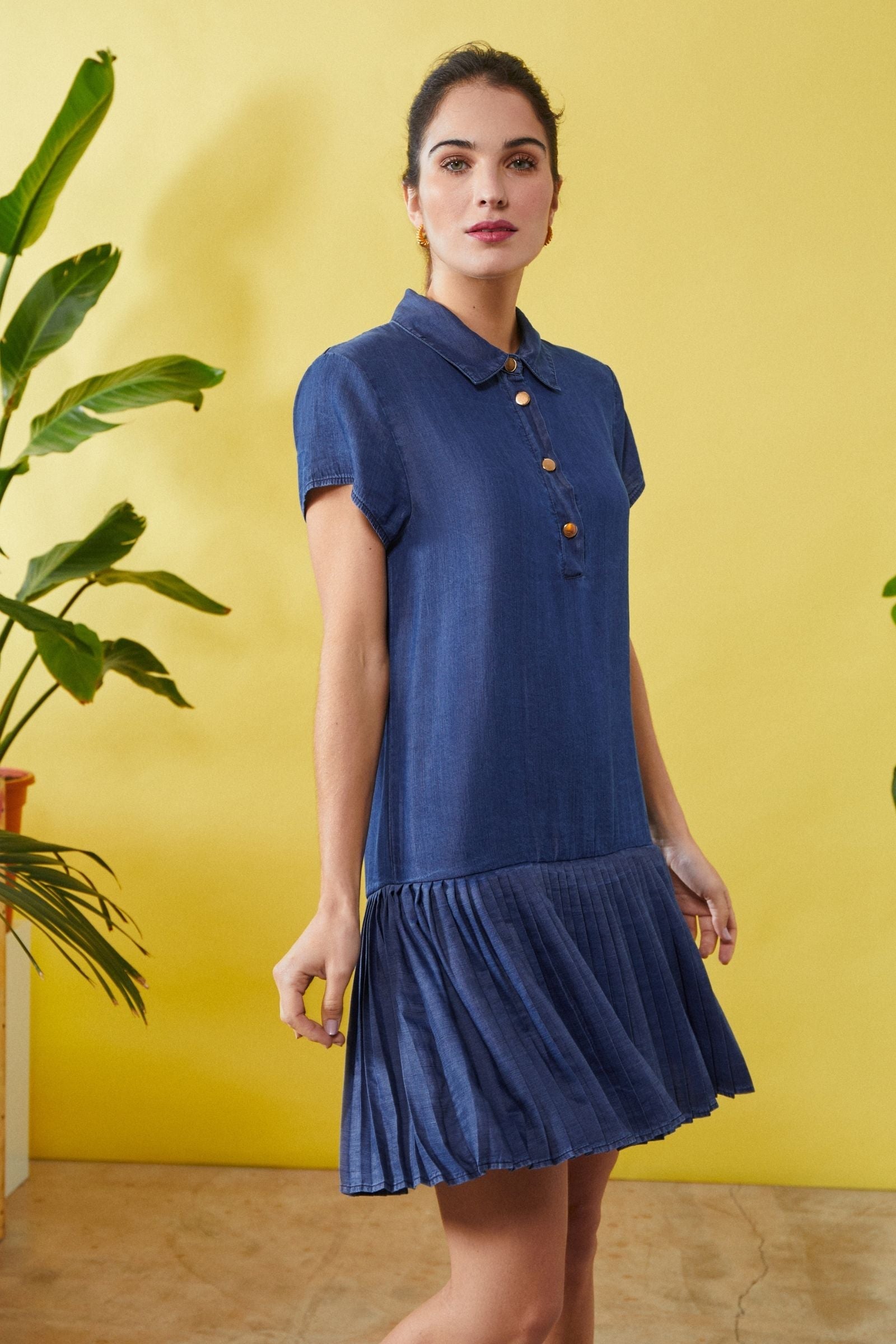 Vestido vaquero azul camisero con plisado - lolitasyl.com