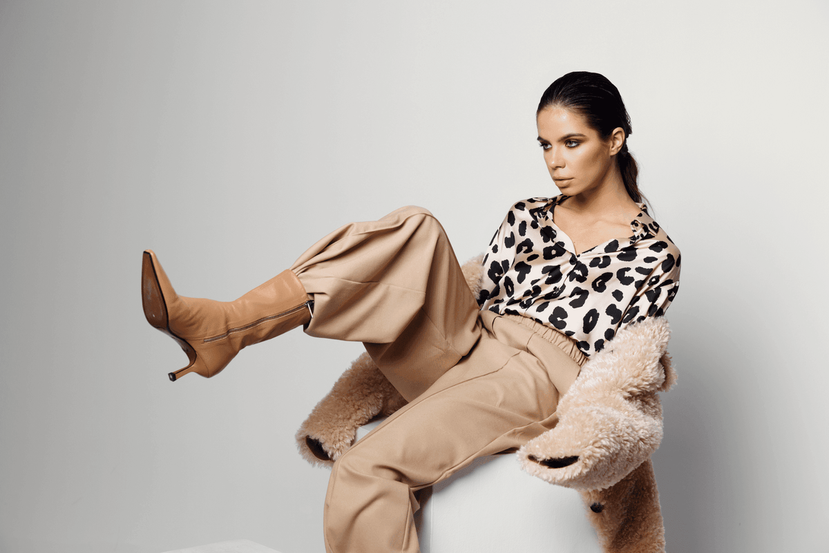 Moda Primavera 2026: Colores Vibrantes y Estampados que Triunfan