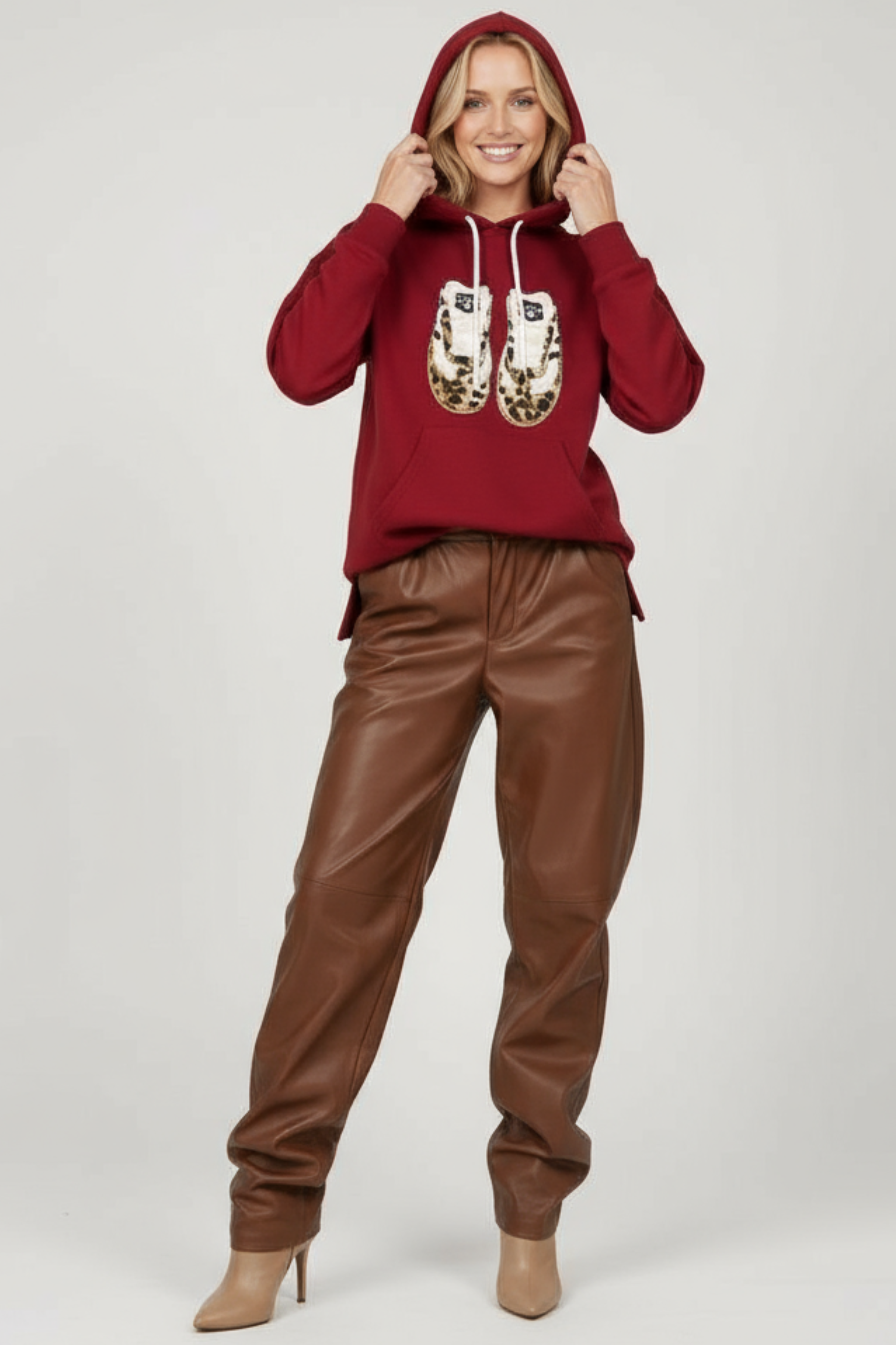 Sudadera de punto granate bordado zapatillas con capucha Lolitas&L